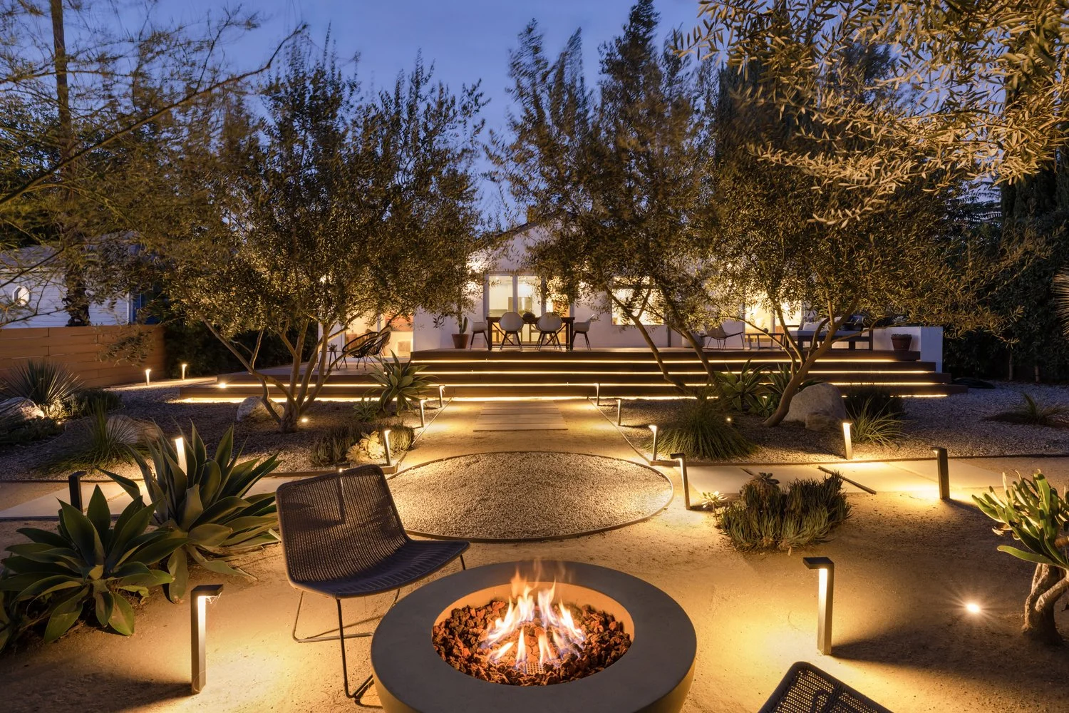 1323 Montecito Cir 