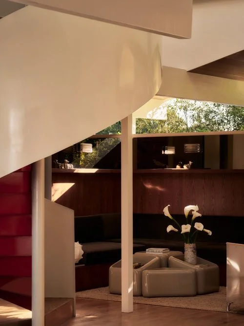 THE COLONY: Nichols Canyon