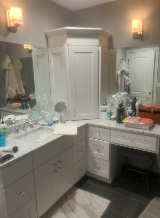 bathroom before.png