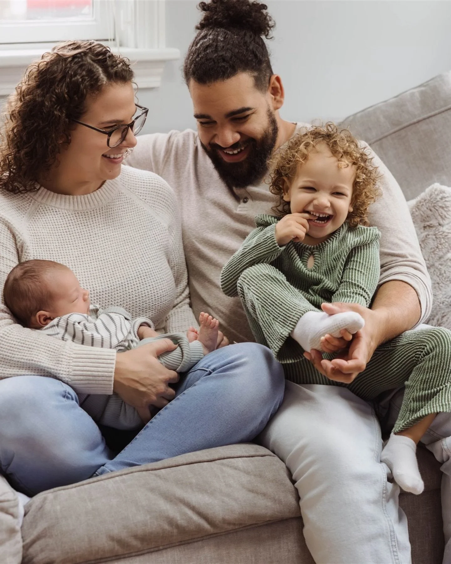 Sugar spice and everything nice + worms snails and puppy dog tails 

#blinkphotographynh #nhnewbornphotographer #manewbornphotographer #inhomenewbornsession #plaistowphotographer
