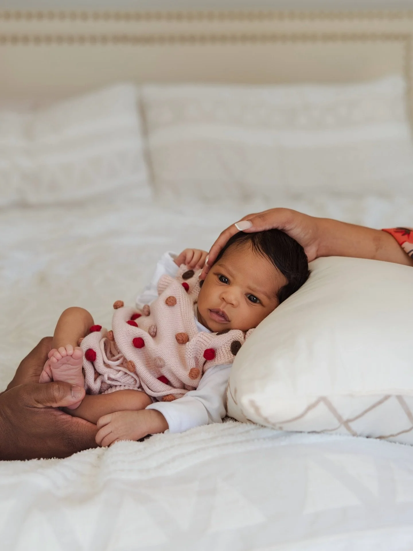 Things that do NOT need to be done before you contact a newborn photographer:
The nursery (or even started)
The outfits (or even thought about)
The crib (still in the box is fine)
The name (middle name especially, no rush)
The birth plan (flexible is