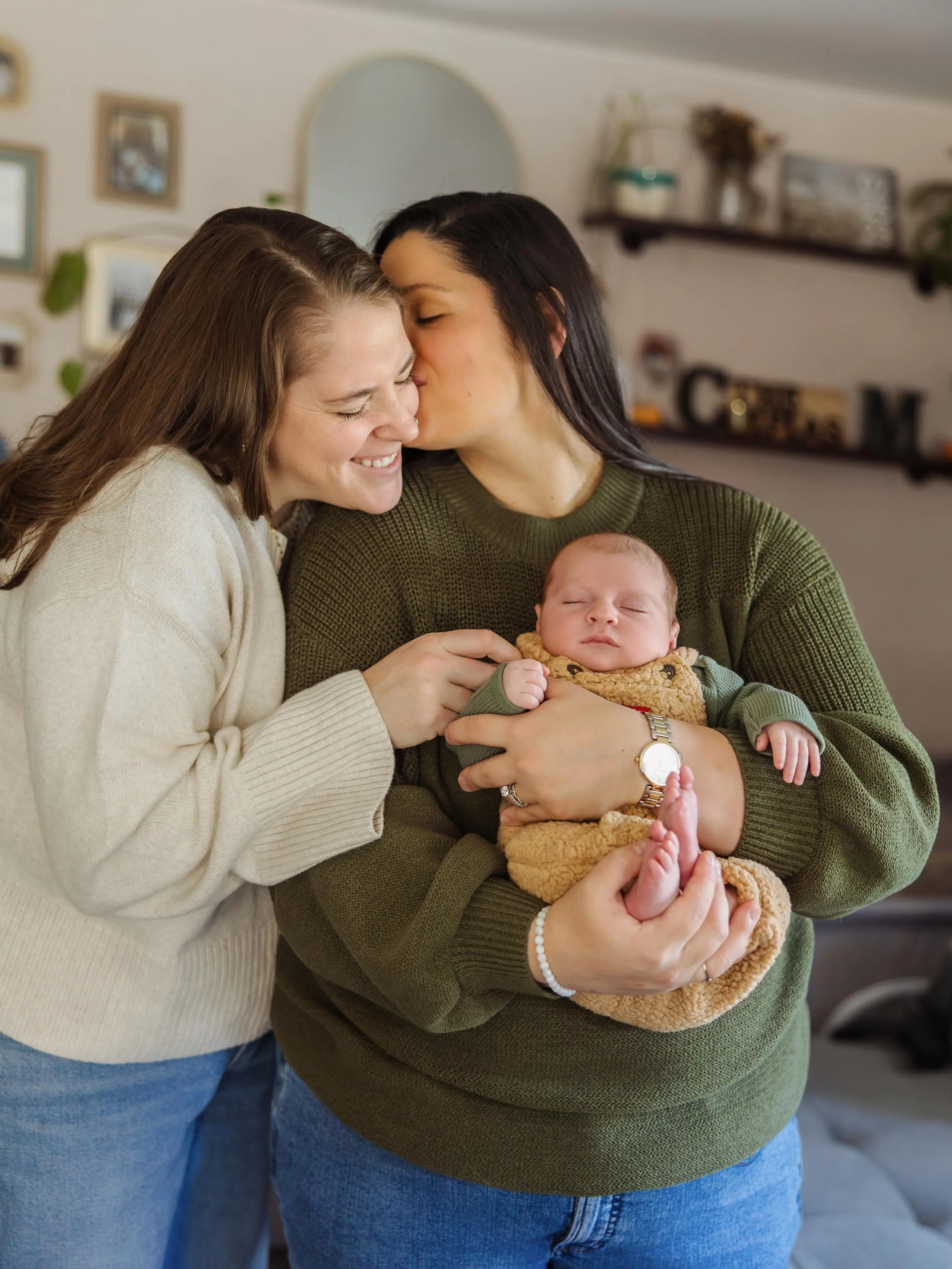 A quick guide to when you should actually be booking a newborn photographer - based on your due date.

Summer due date (June - August): Book now, or as soon as possible. Summer feels loose and unhurried until suddenly it isn&rsquo;t. Availability fil