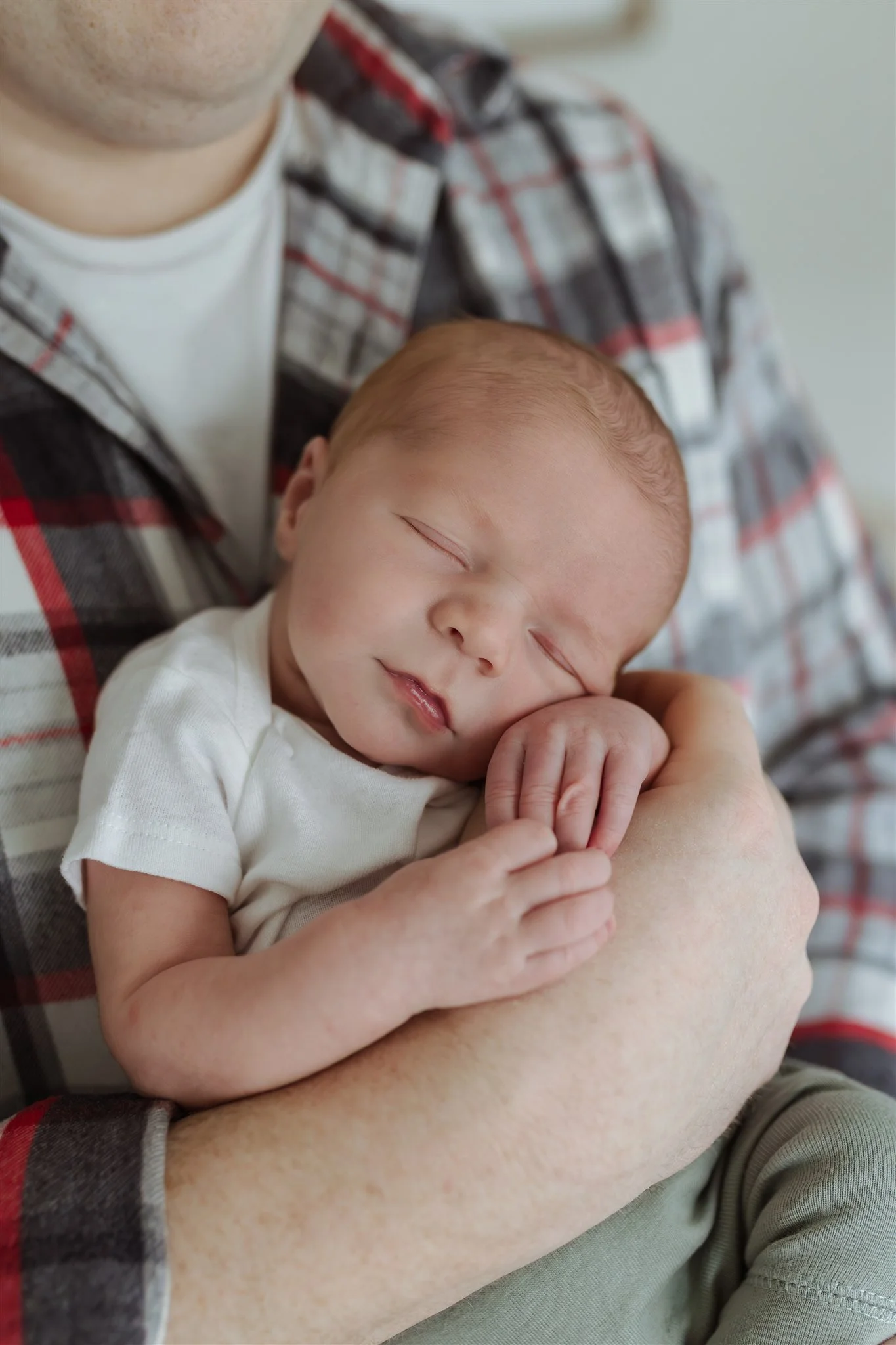 MitchellNewborn-(29 of 84).jpg