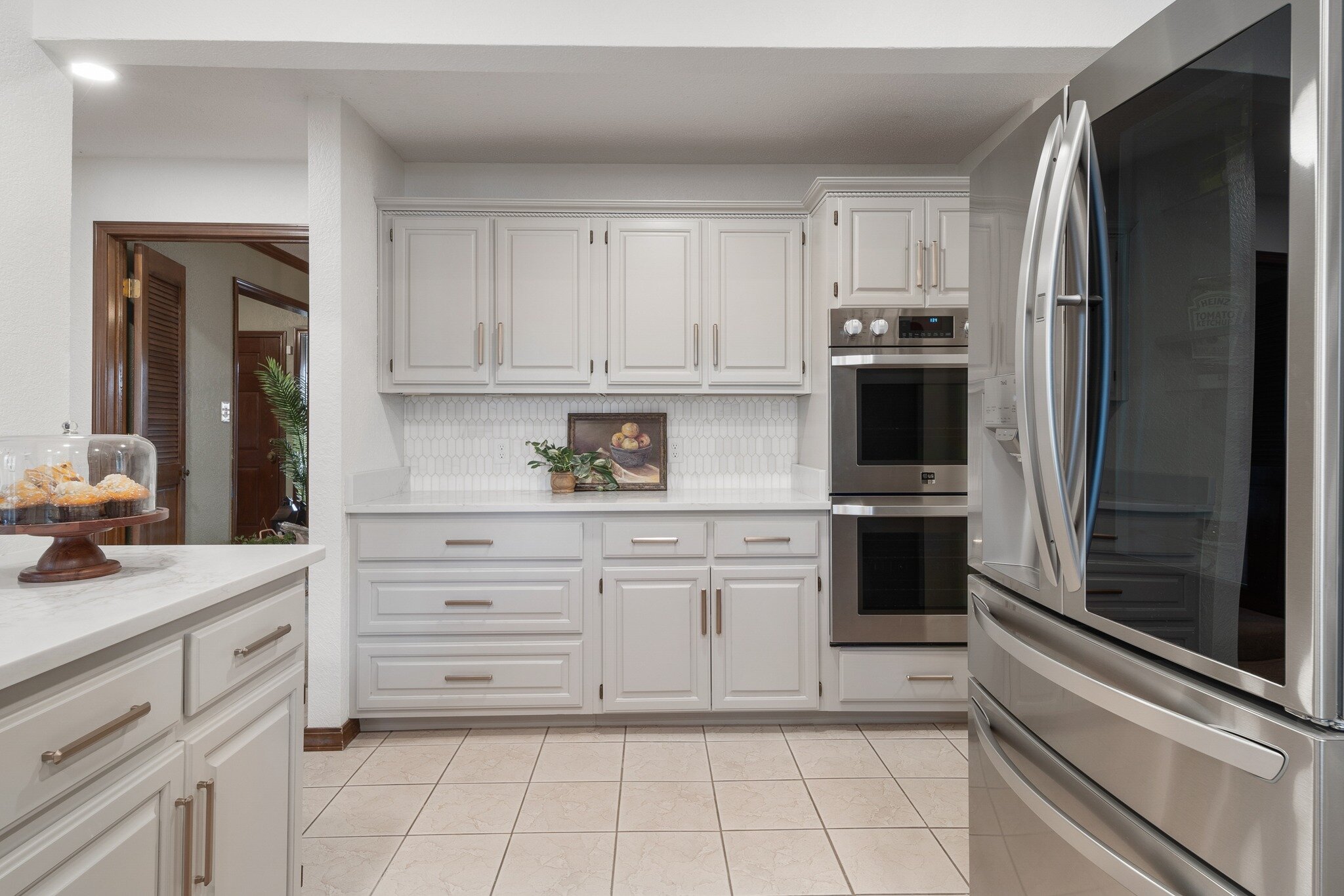 Watch your home come alive with our staging.  #fallrefresh  #HomeStaging #QuinliCo #Transformation