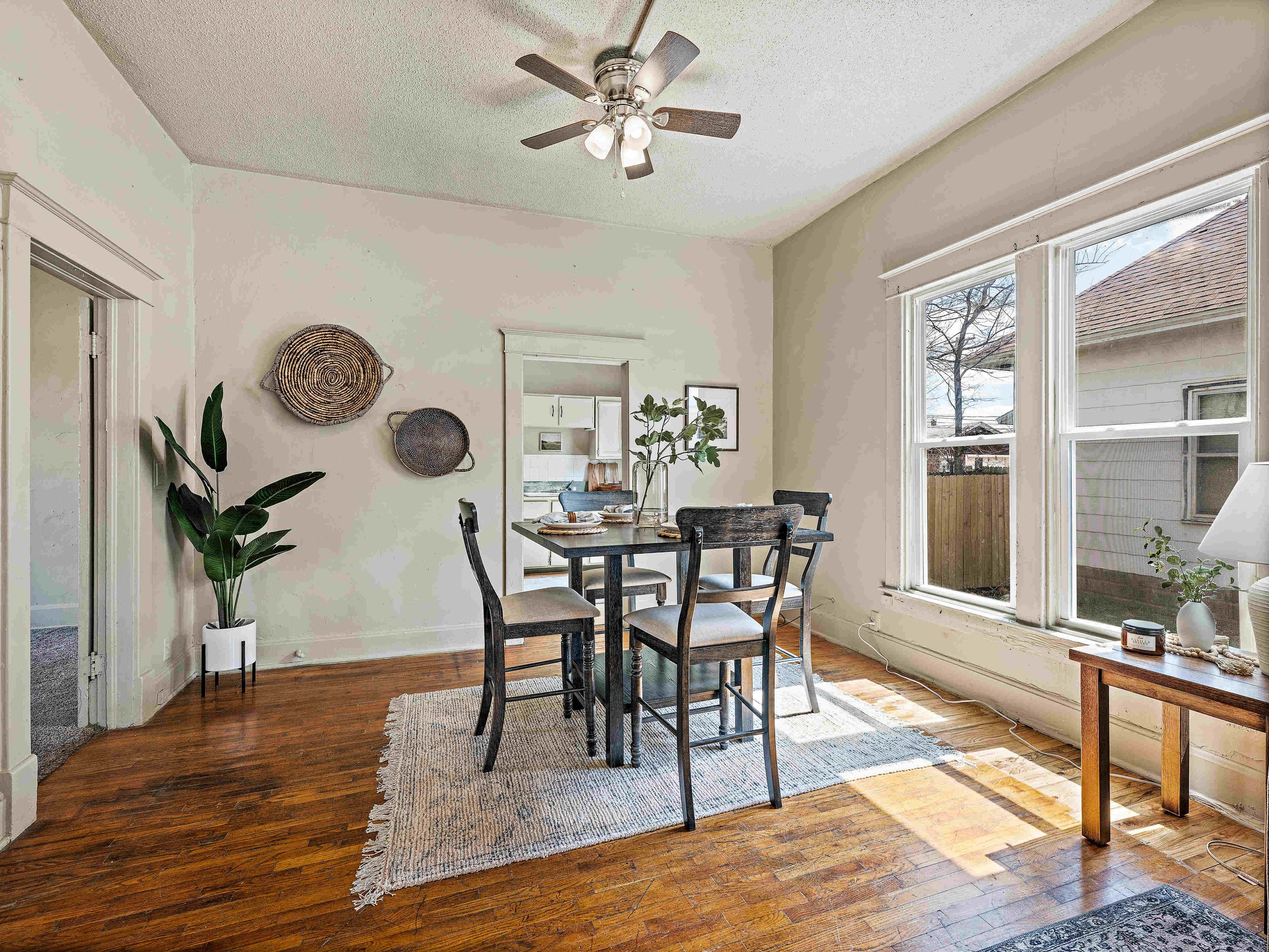 Kent blvd dining room.jpg