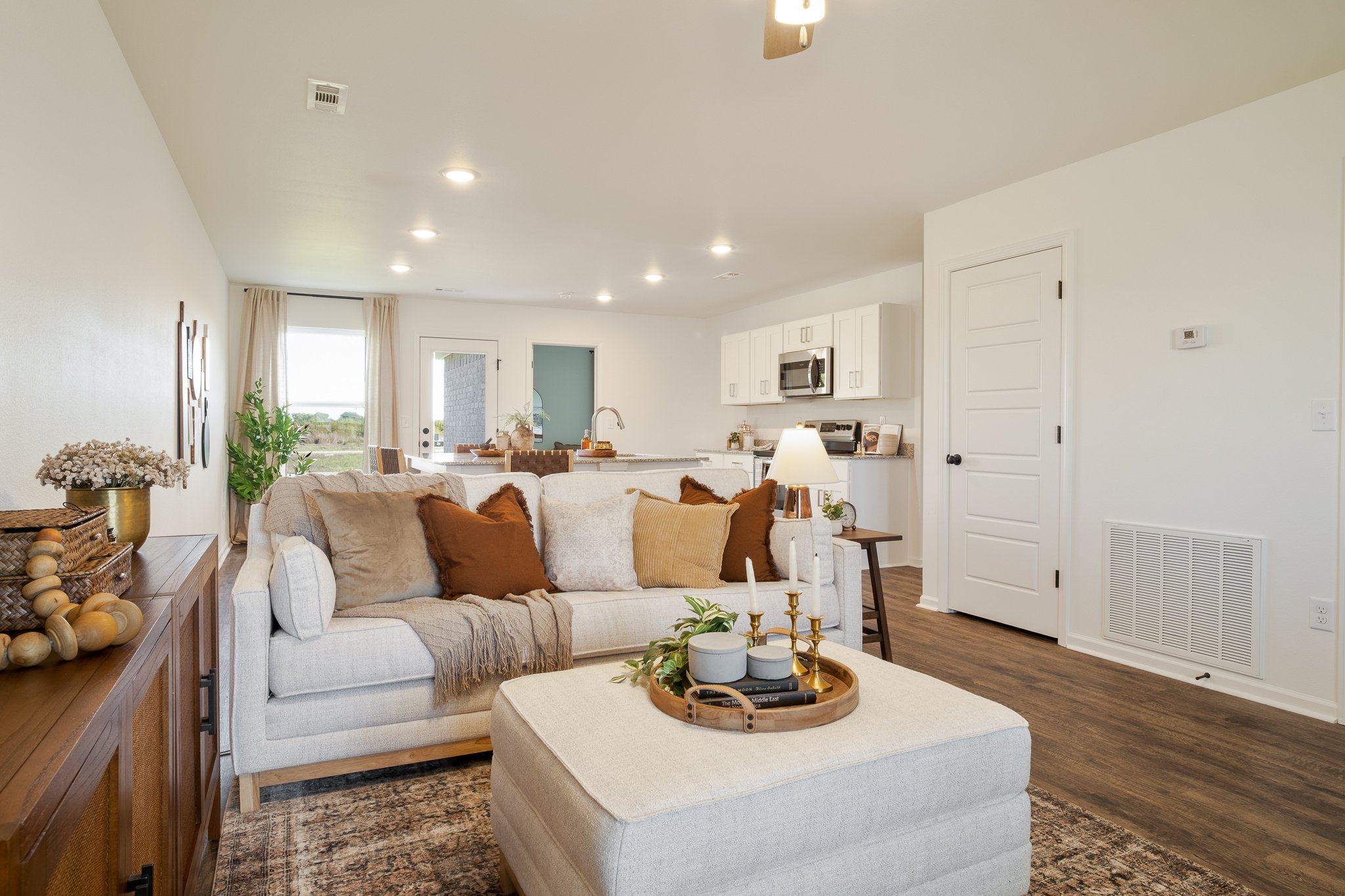 848 Robinson-3.jpg