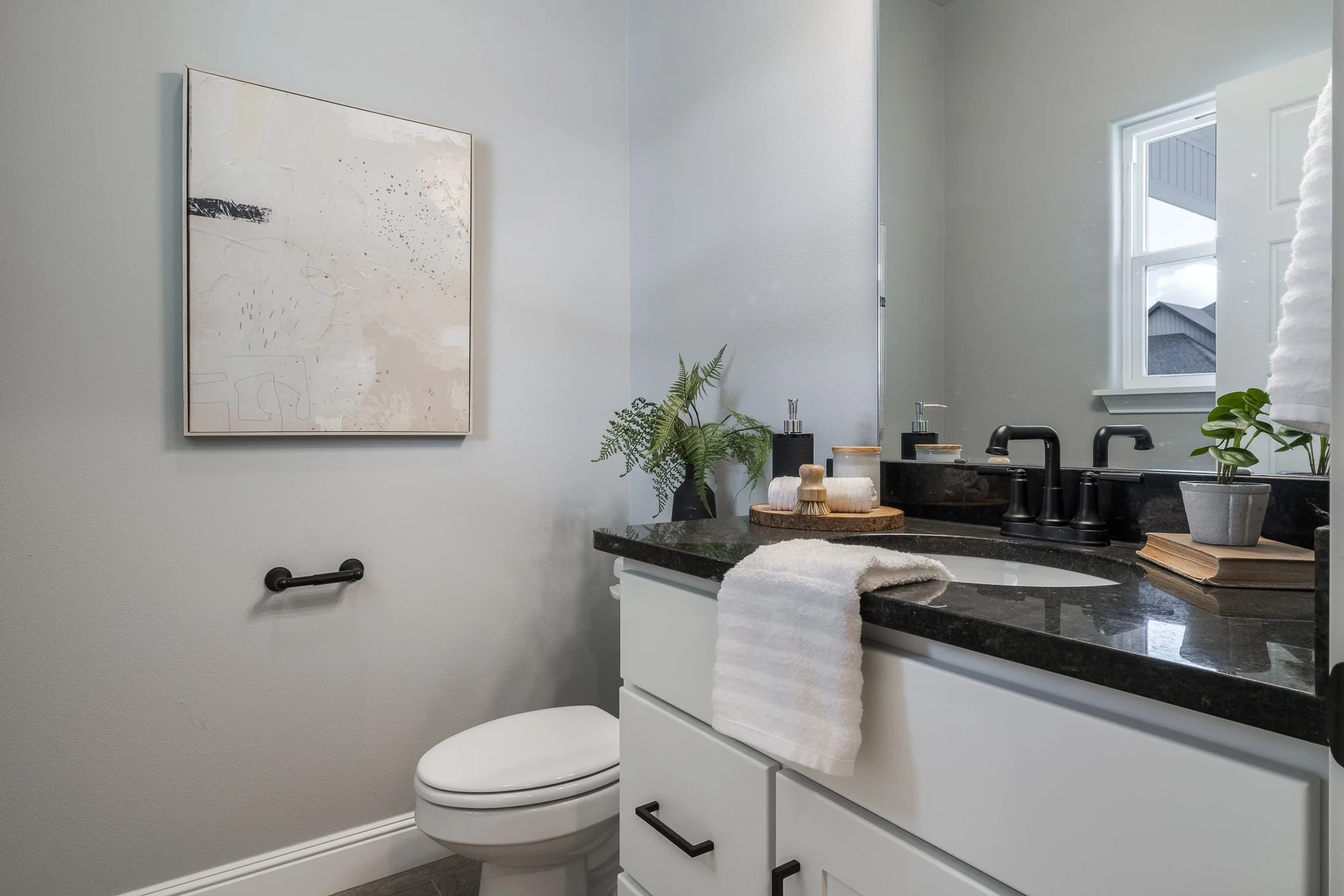 2060 Wildflower Dr-2.jpg