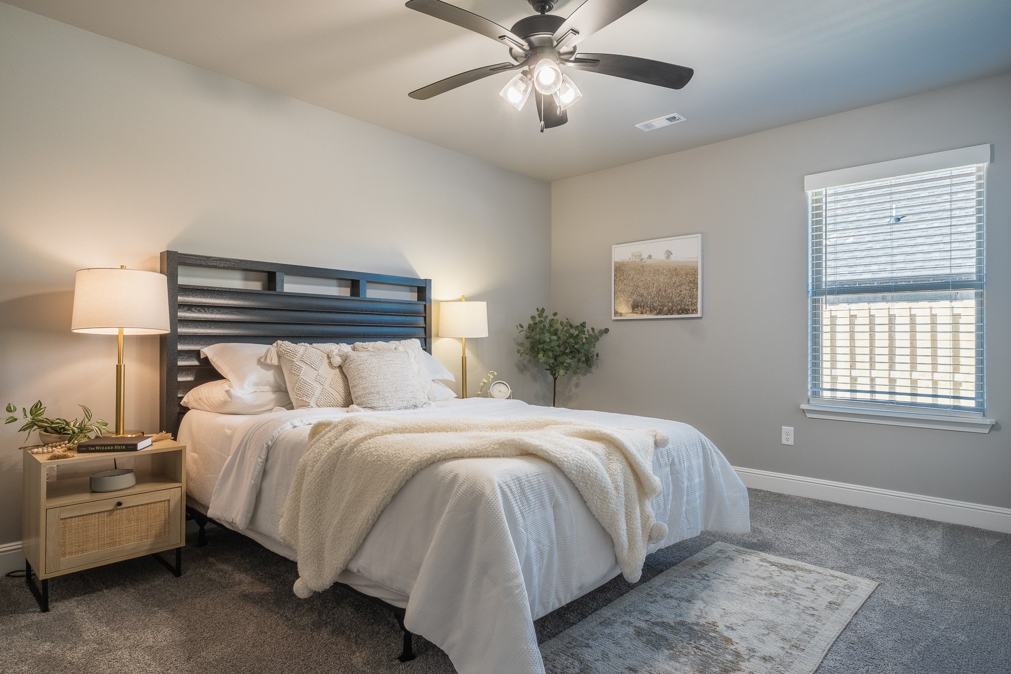 2401 Armstrong Ln-8.jpg