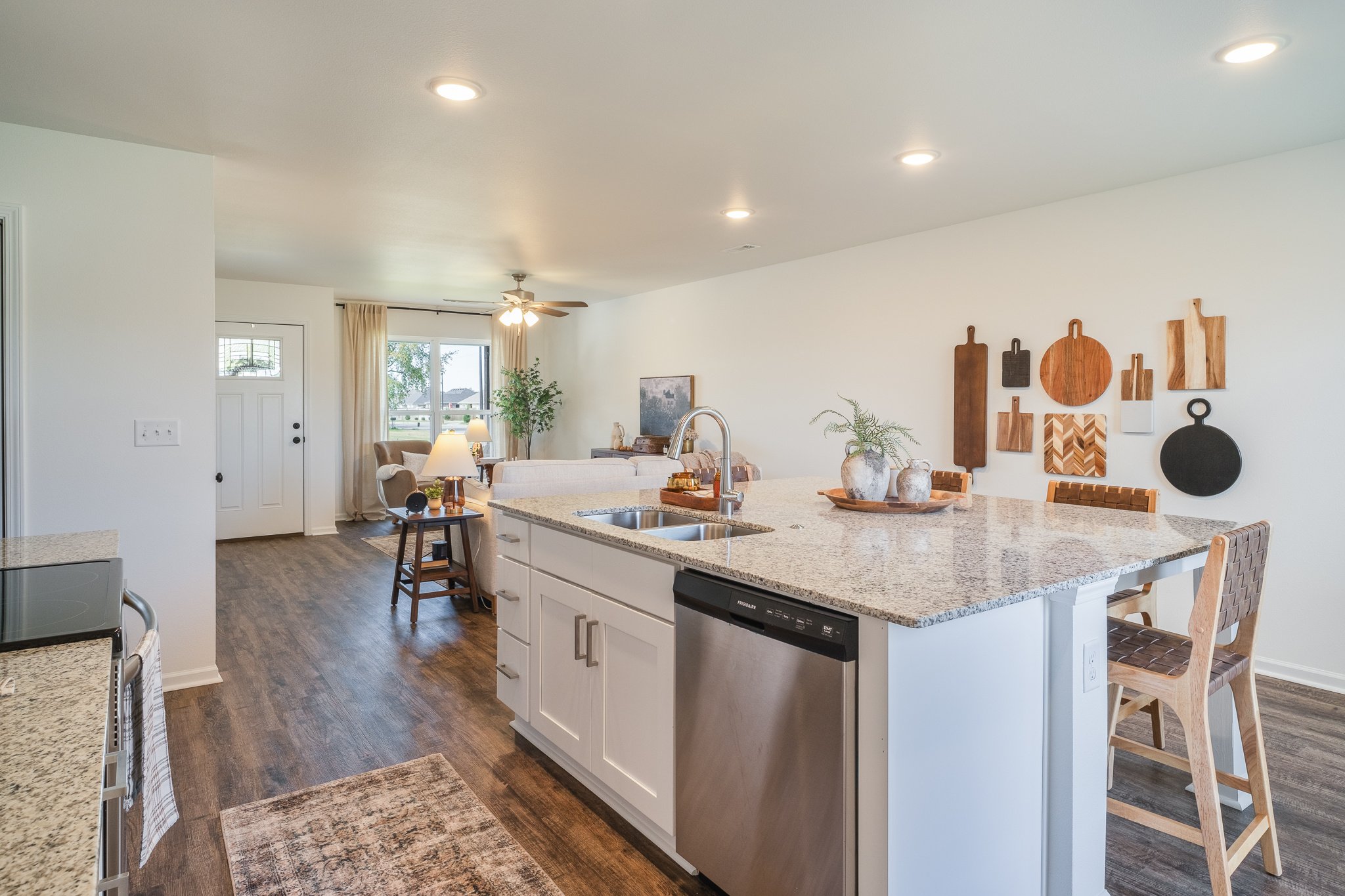 848 Robinson-5.jpg