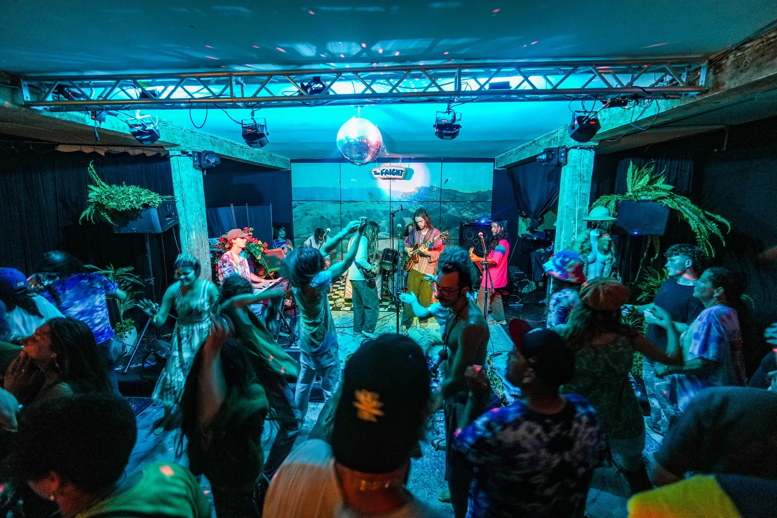 B81F9607-6387-4D87-9566-BAD4BACABA51 2.JPEG