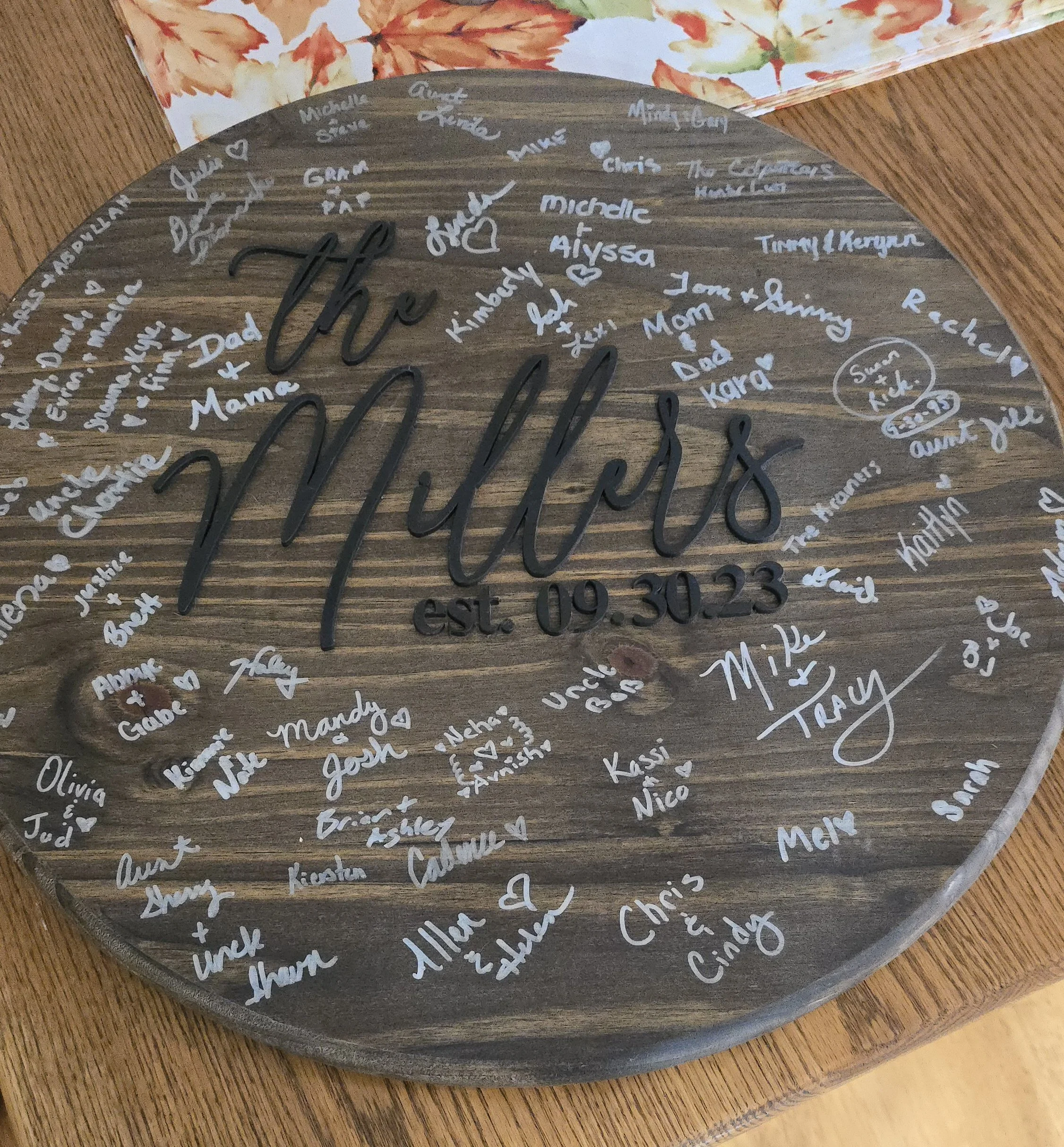 Wedding Signature wood circle