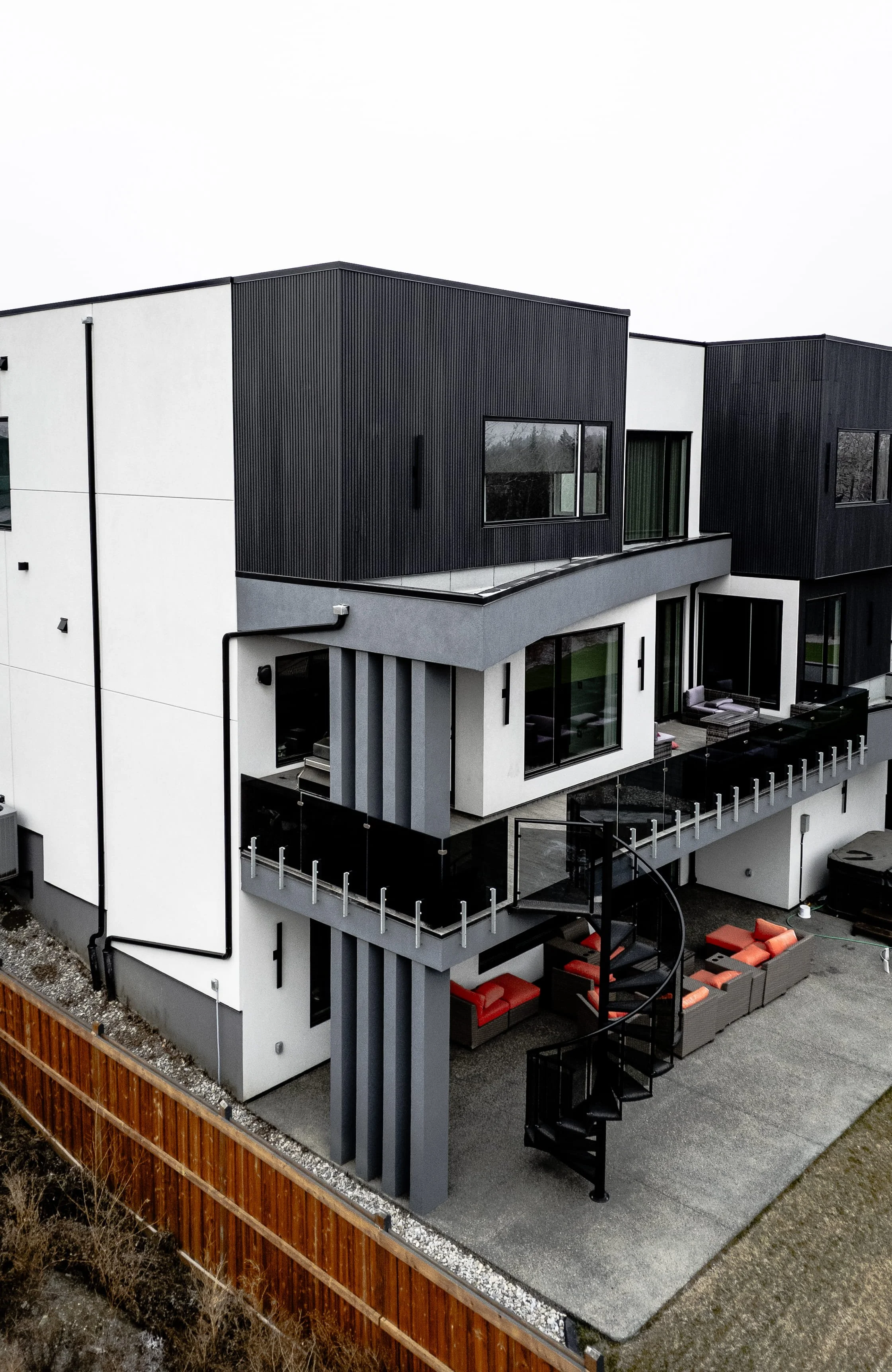 Aspen-SLT2 Black_0809_D.jpg