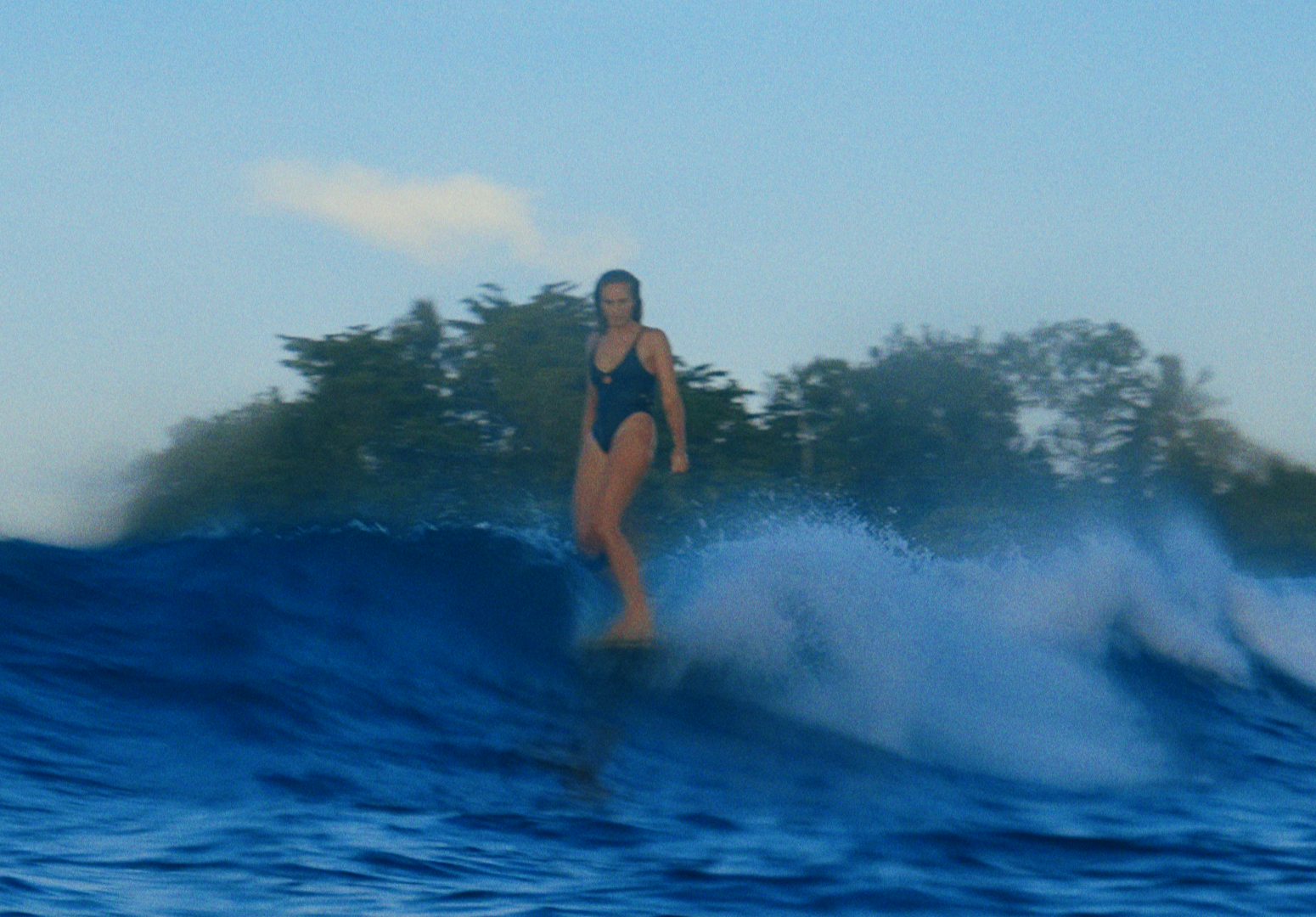 adele V2 1080x1350.00_00_13_03.Still014.png