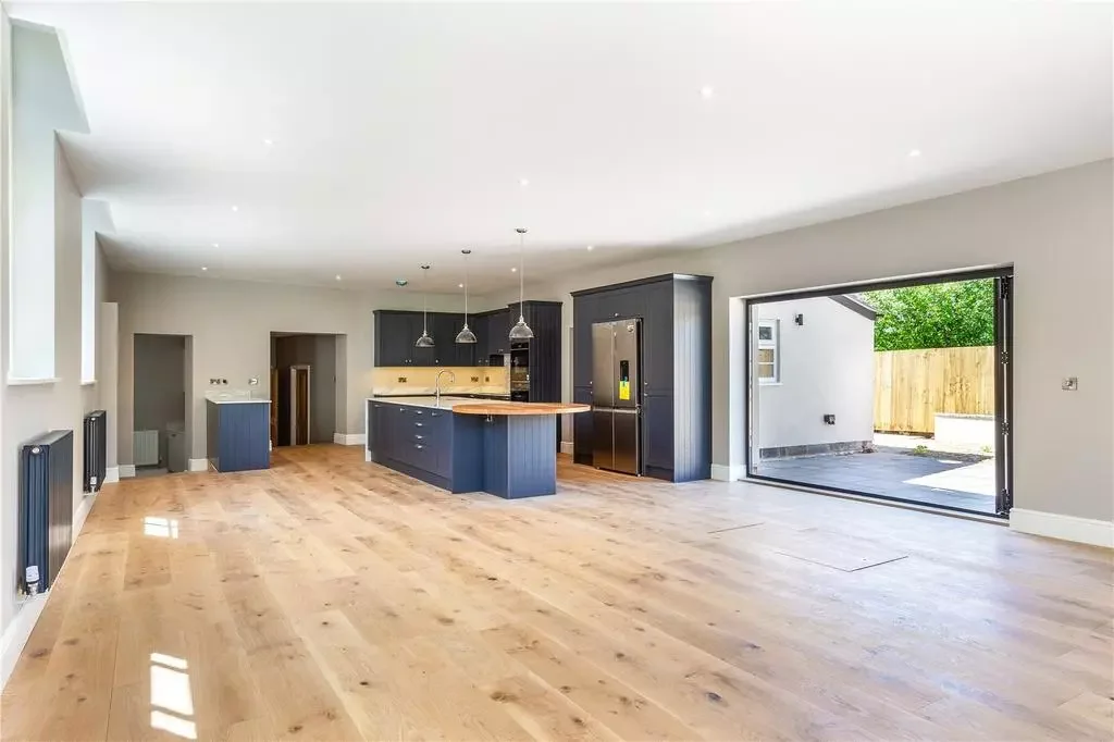 Kitchen reception.webp