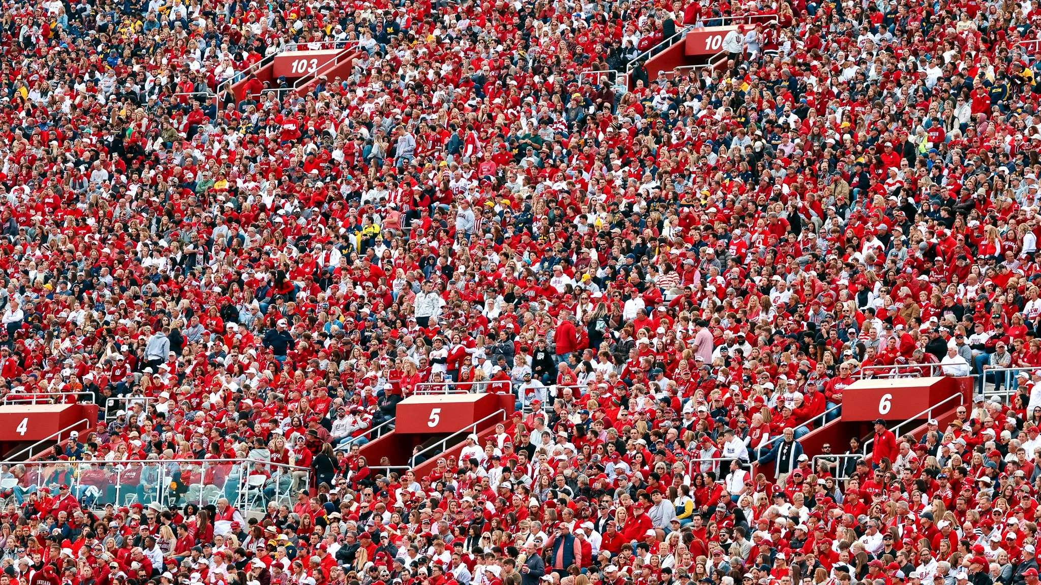 IU Football Make Historic 10-0 Streak in Bloomington