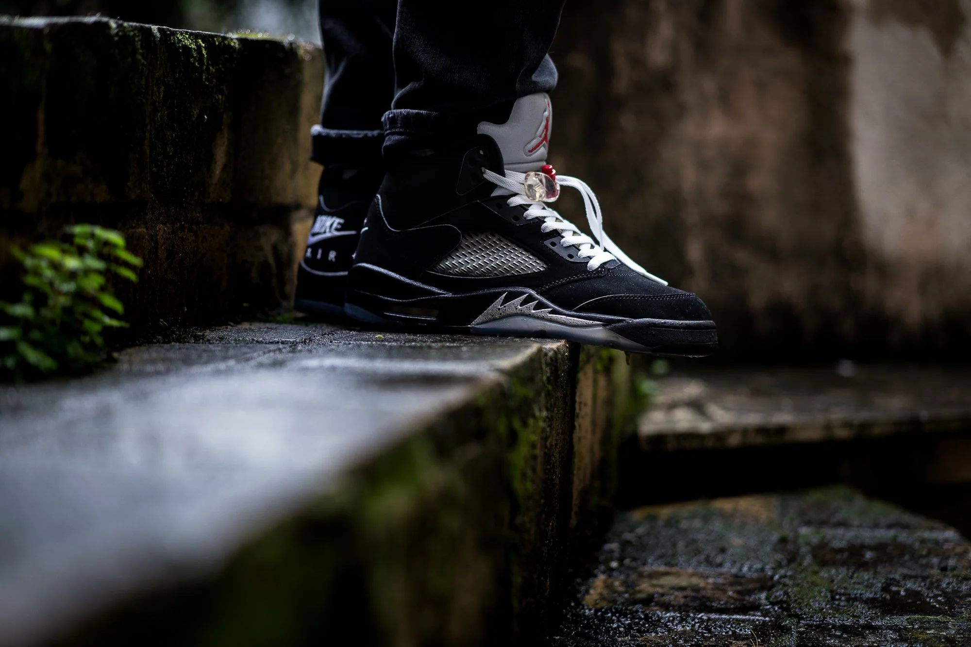 Nike Air Jordan 5 Black Metallic 2016 copie.jpg