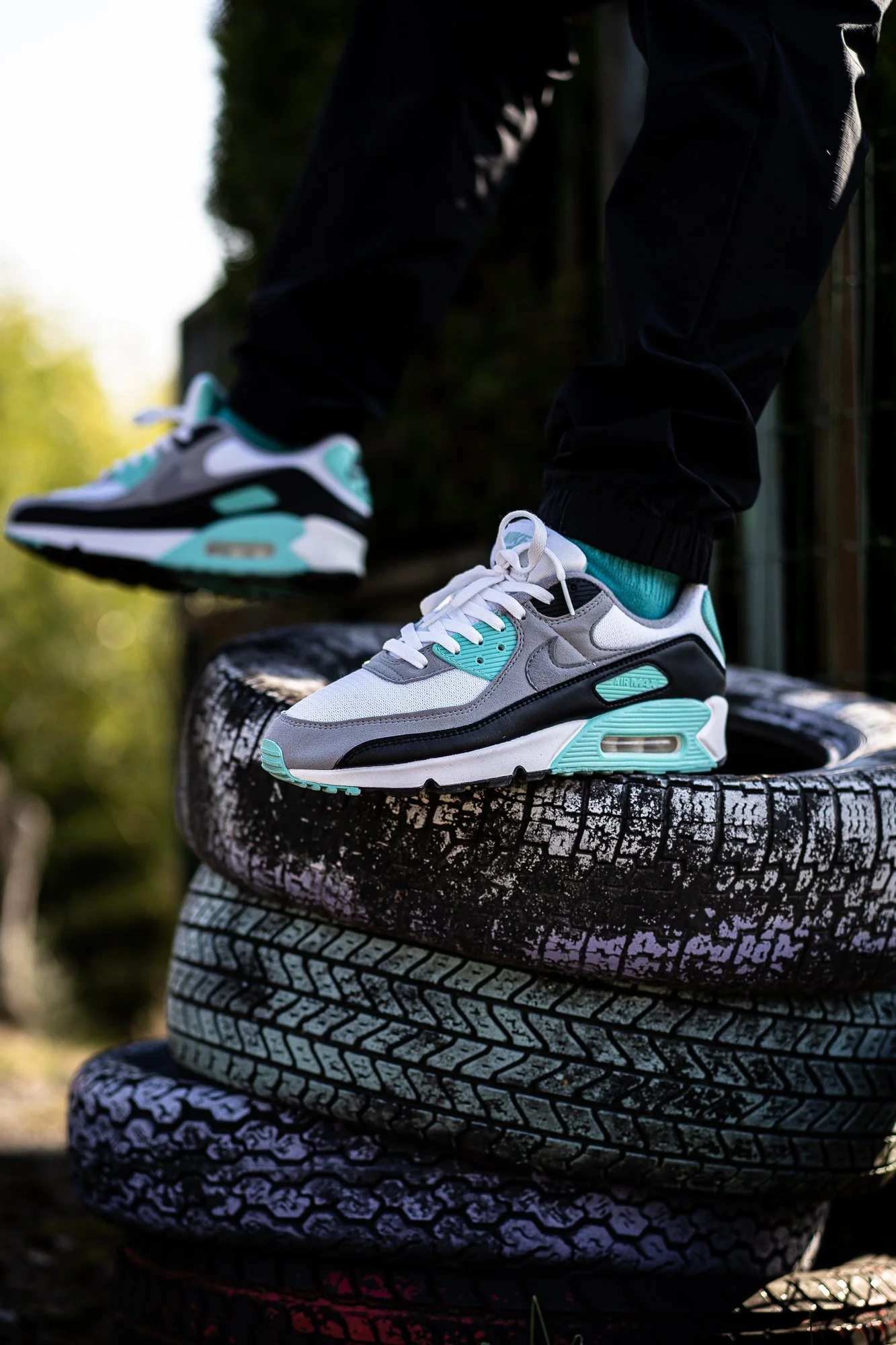 Nike Air Max 90 Turquoise-2.jpg