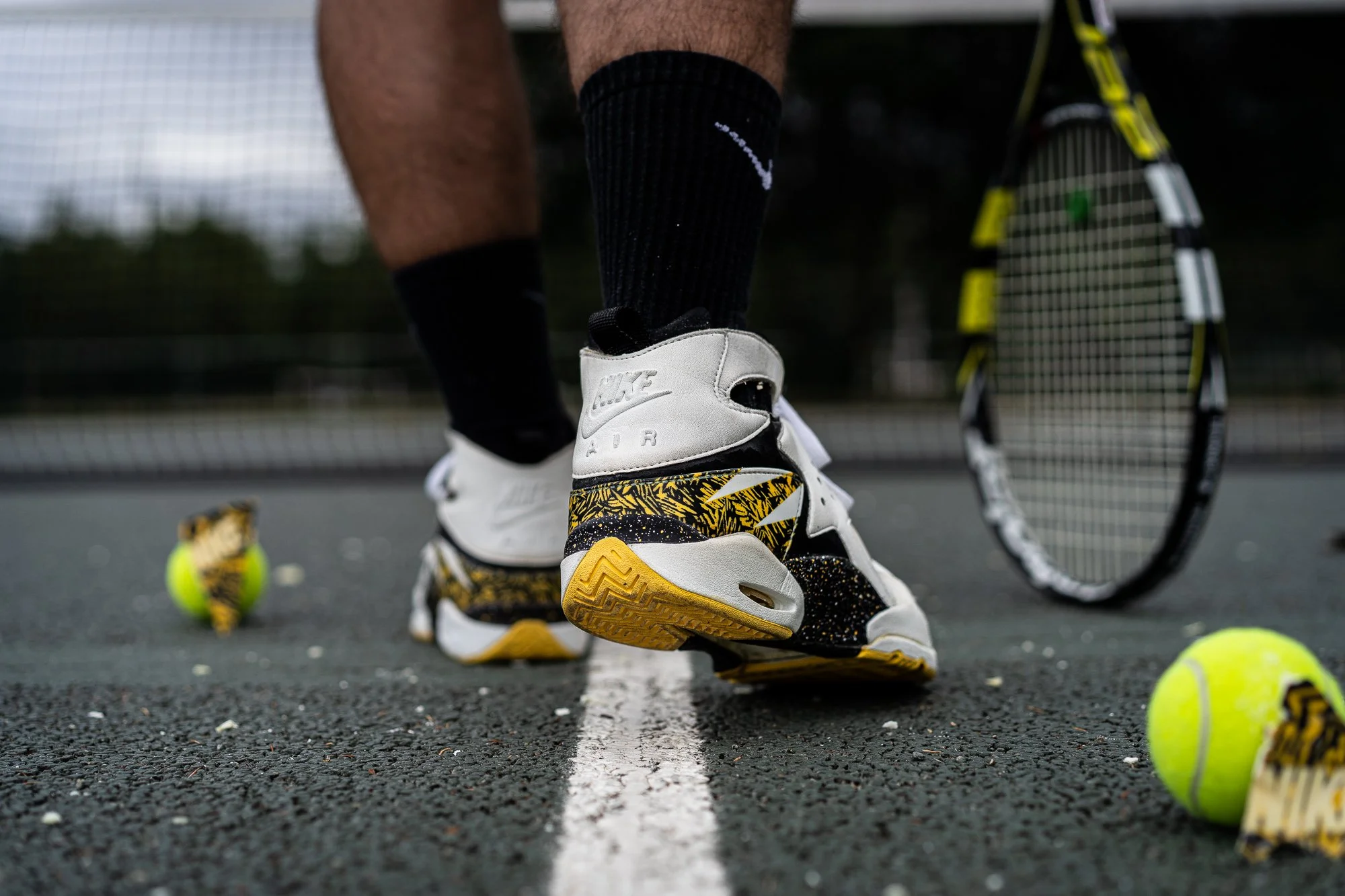 Nike Air Tech Challenge Huarache Tour Yellow-3.jpg