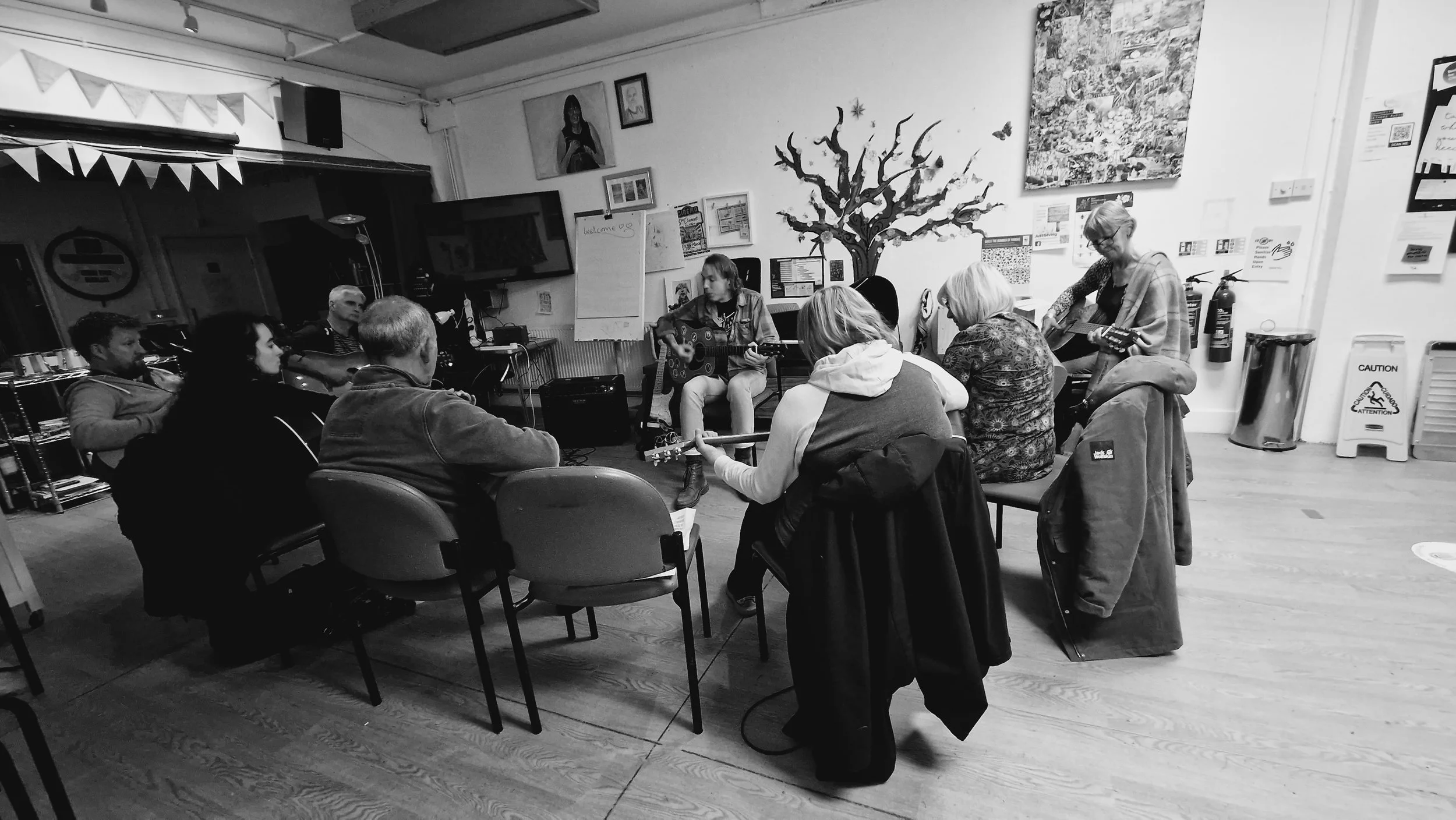Folkestone First Timers Learning Guitar