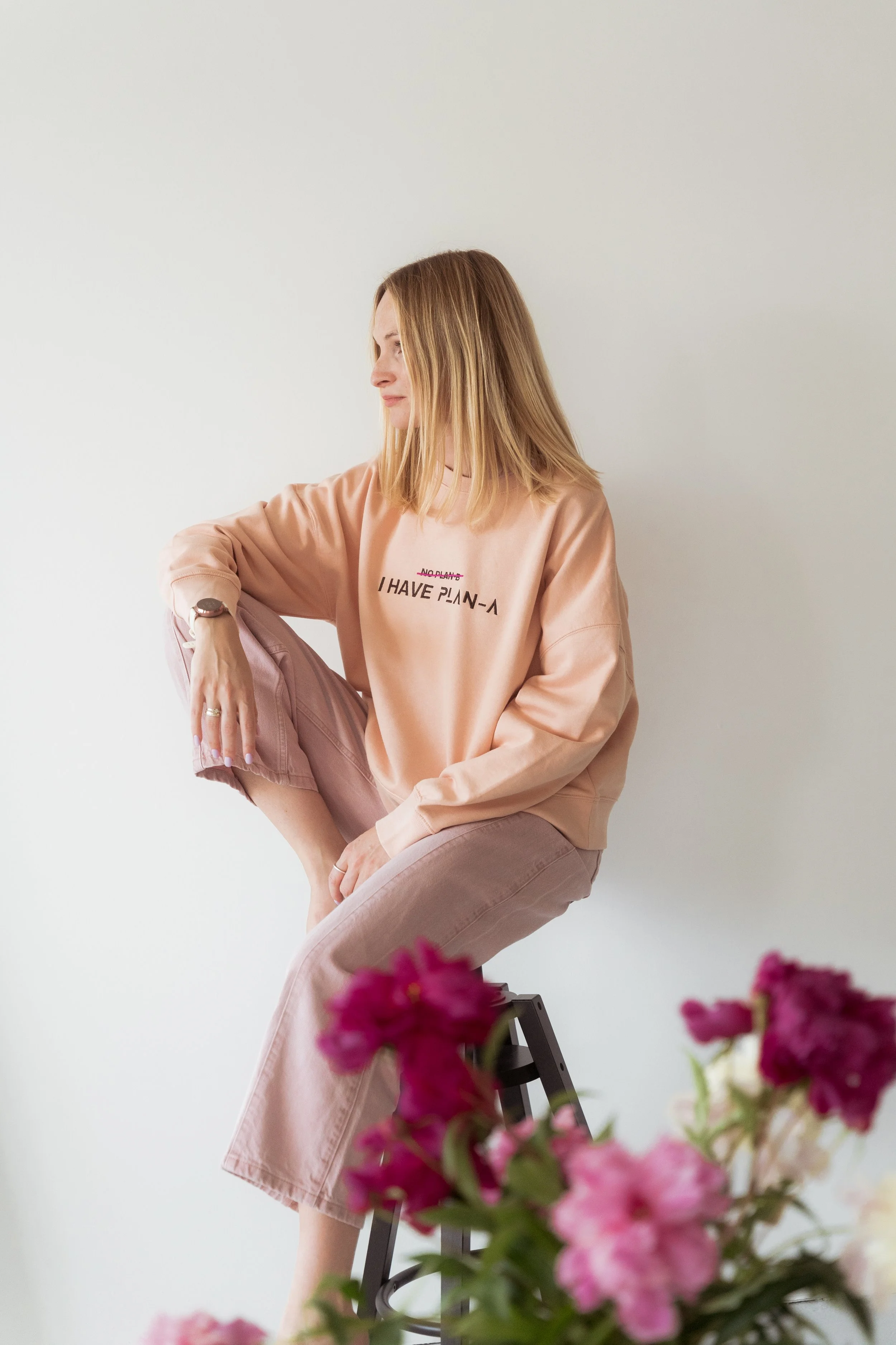 Aura crewneck