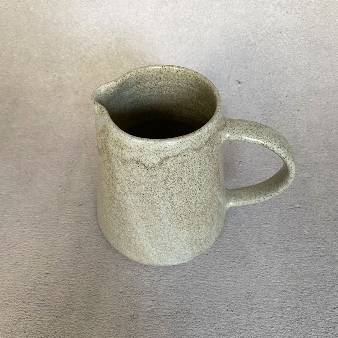 Pichet gris-2.jpg