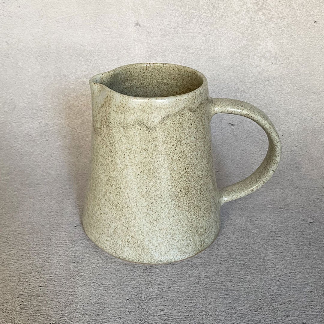 Pichet gris-1.jpg