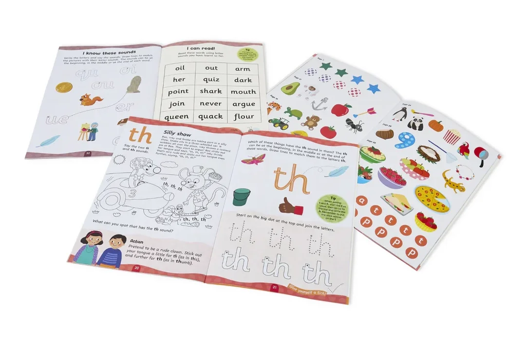 gingerbread-moon-creative- jolly-learning-activity-books-phonics-pages-spreads.webp