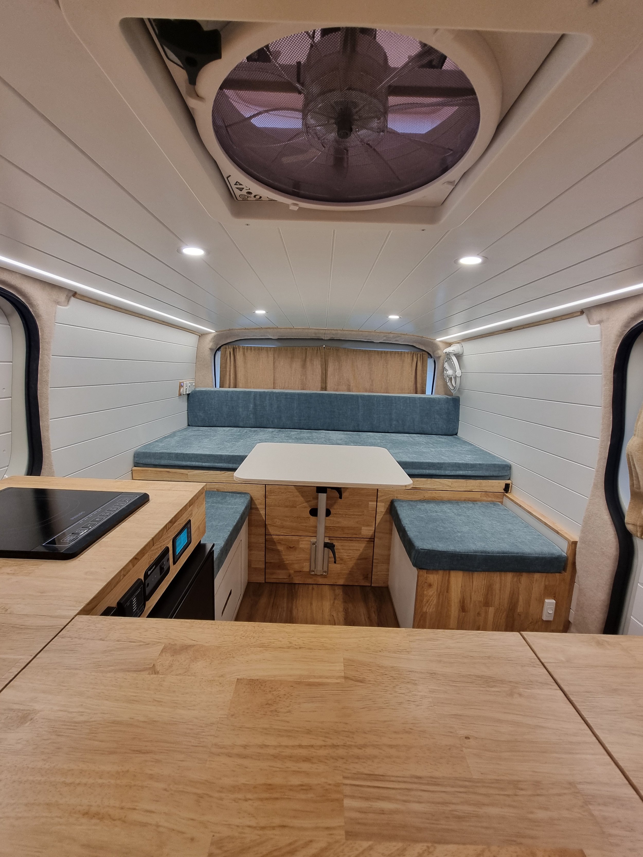 Project Sixteen - New Hiace - LWB Low Roof