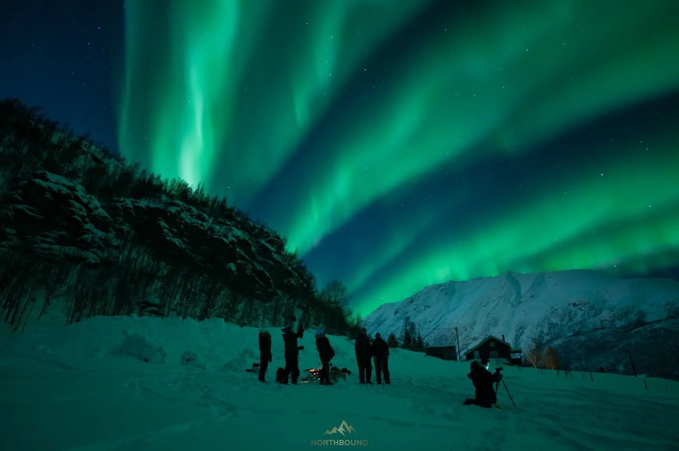 23rd February 💚.

https://www.northbound.no/tours

#northernlightstroms&oslash; #auroratour #norway #troms&oslash; #auroraborealis