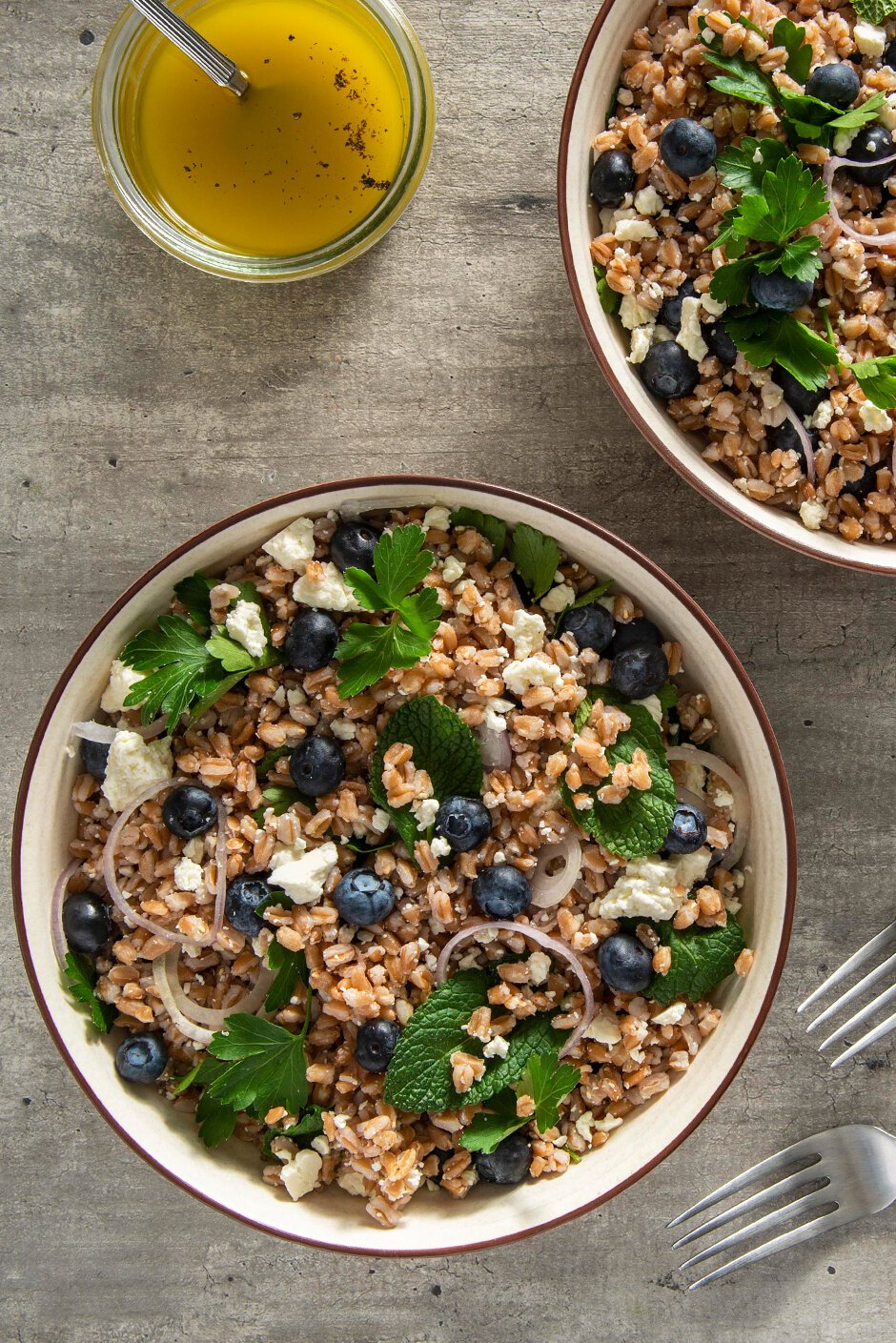 Warm-Blueberry-and-Farro-Salad-035_940x1409.jpg