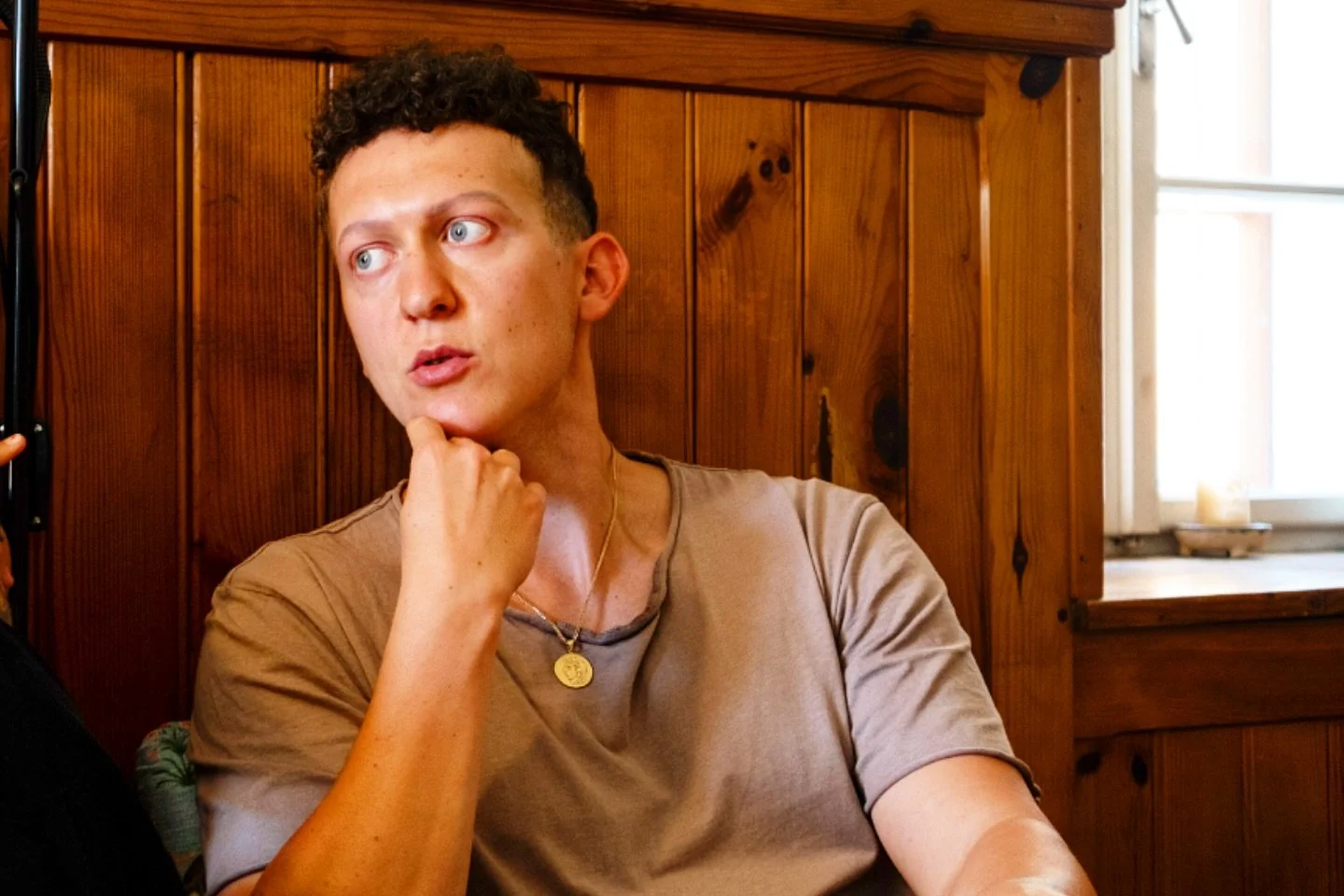 Currently contemplating a lot.
Trying to find my power, again and again. Every day.
Feeling my emotions, giving space to what&rsquo;s alive in me. Allowing my feelings. It&rsquo;s safe to embrace them.
I have time. I have energy. I am capable.
To fee