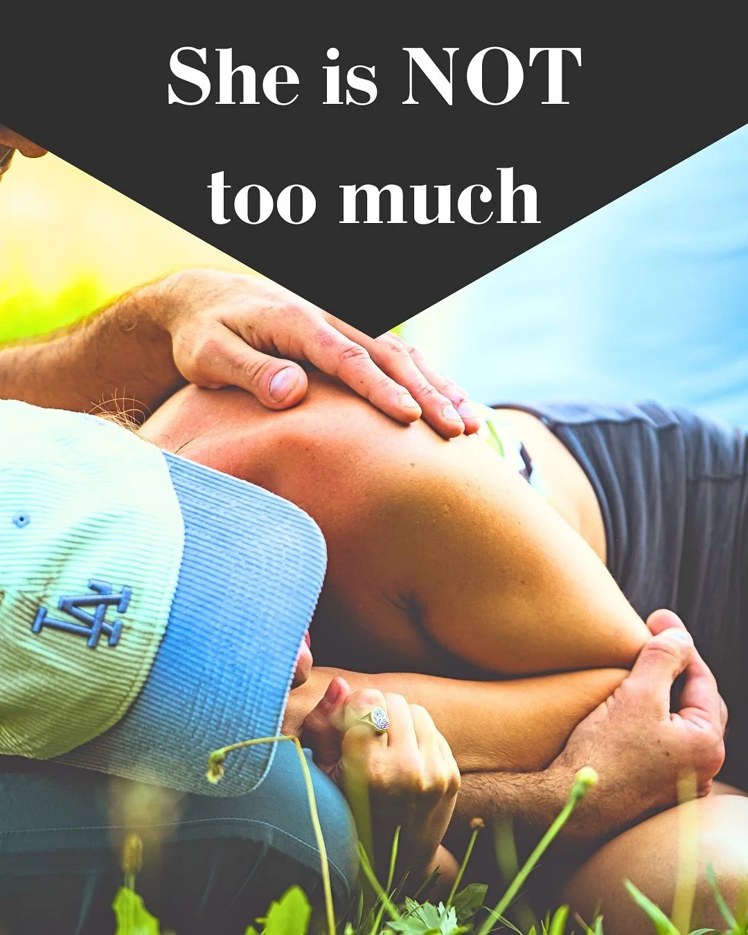 Reflecting on the feminine energy.
With an important massage to all men.
To honor the feminine ways ✨

#journeytonow #innerwisdom #feminineenergy #femininehealing #embodiedfeminine #nontoxicmasculinity #healthymasculinity #embodiedmasculine #selfmast