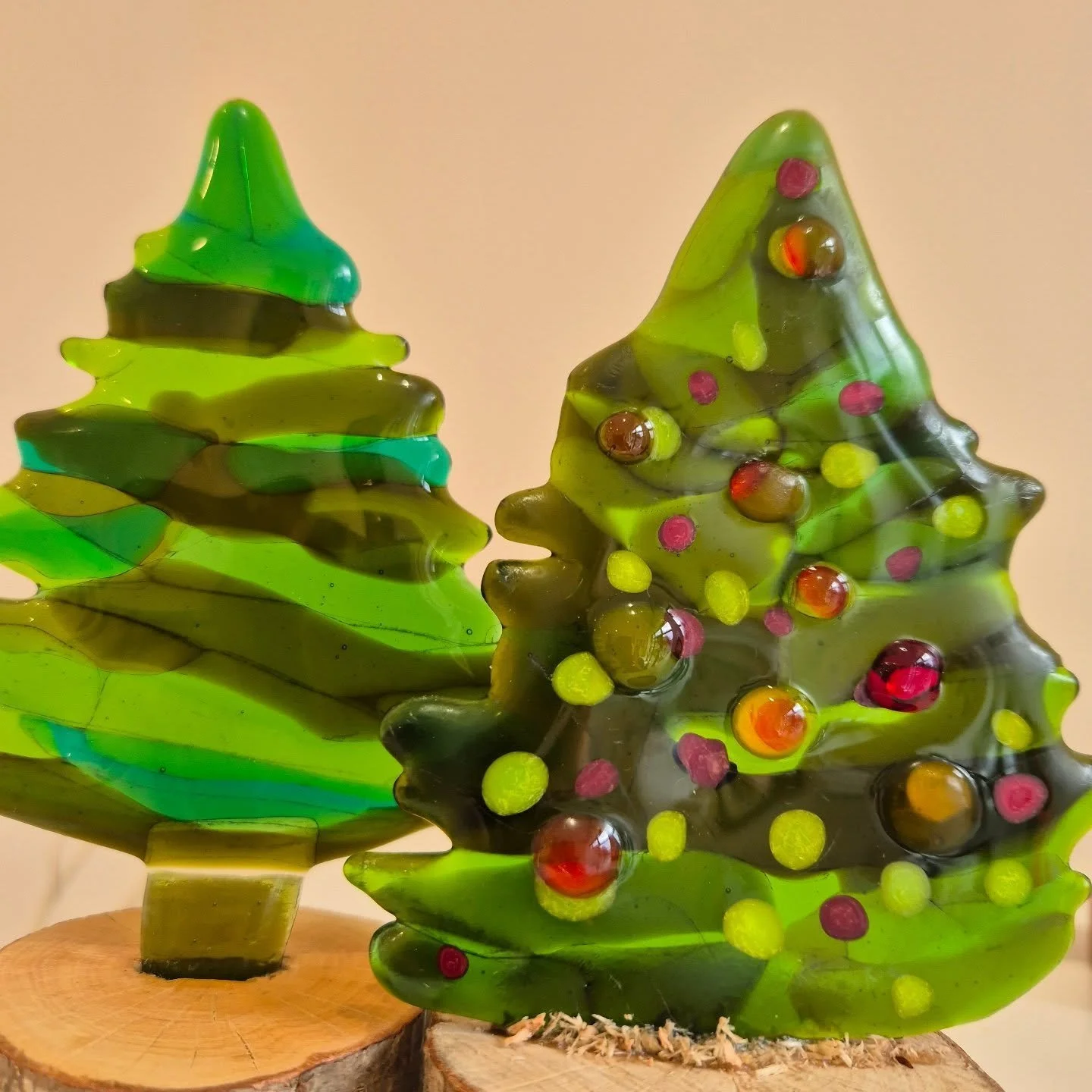 We're Open! 1-4pm. Our beautiful Christmas Show is open every weekend until the 14th December.
Our Open Studios is on Saturday 6th December 1-4pm with free mince pies and mulled wine. 

#christmasexhibition #gallery #artistsstudios #art #redcarandcle