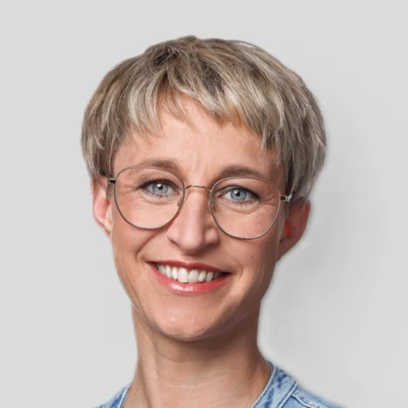 Nadine Schön, MDB.jpg