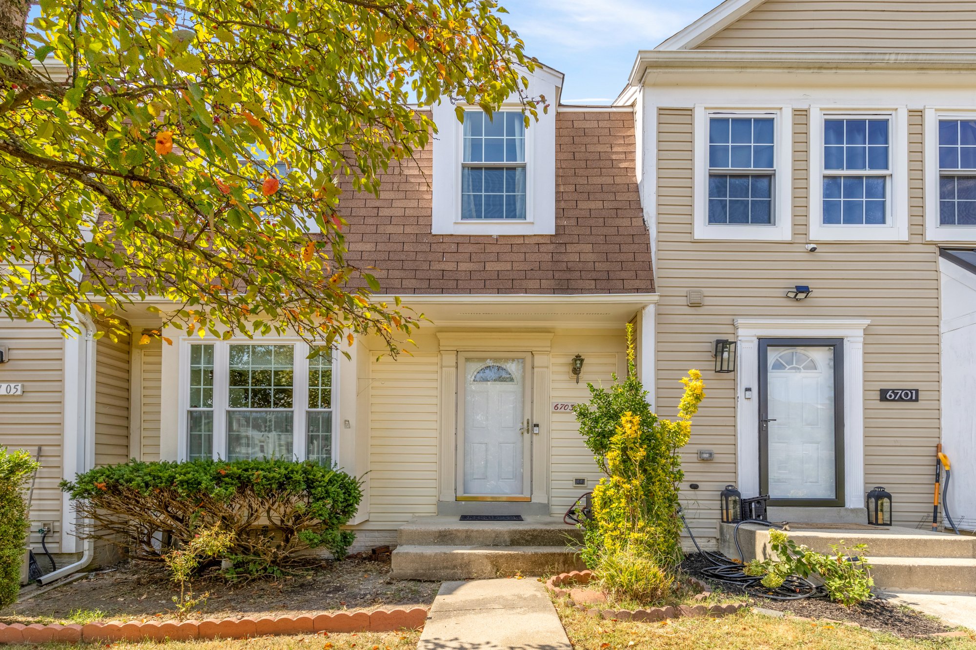 6703 Bonnett Ct-0004.jpg