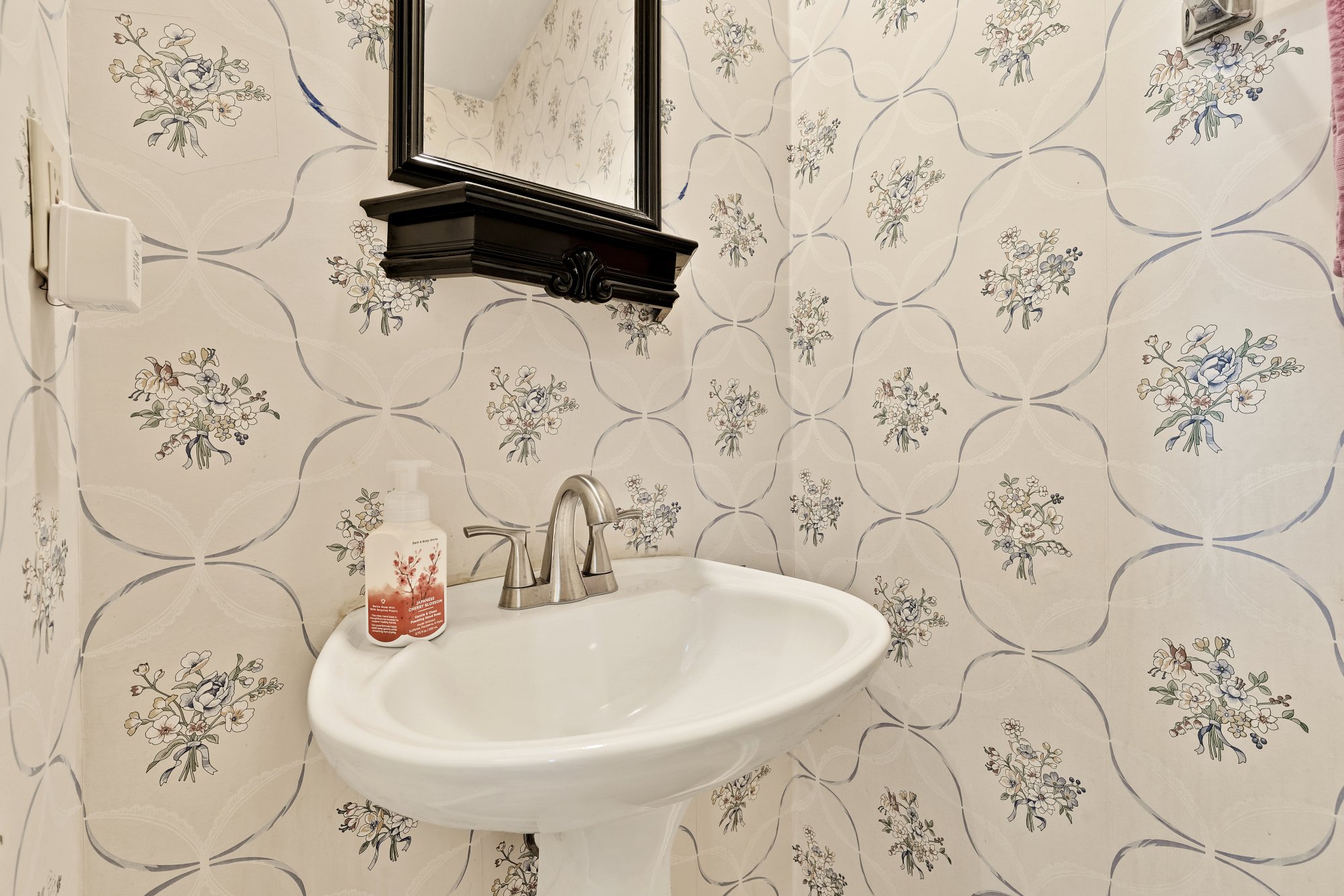 6703 Bonnett Ct-0007.jpg