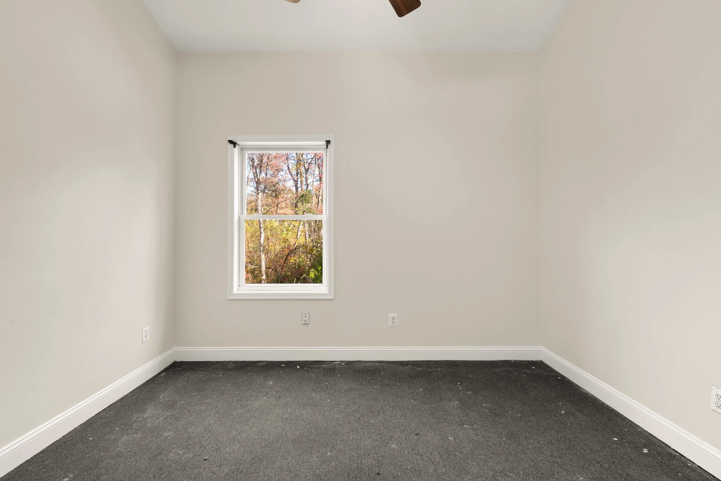 1207 Thompson Ave-0038.jpg