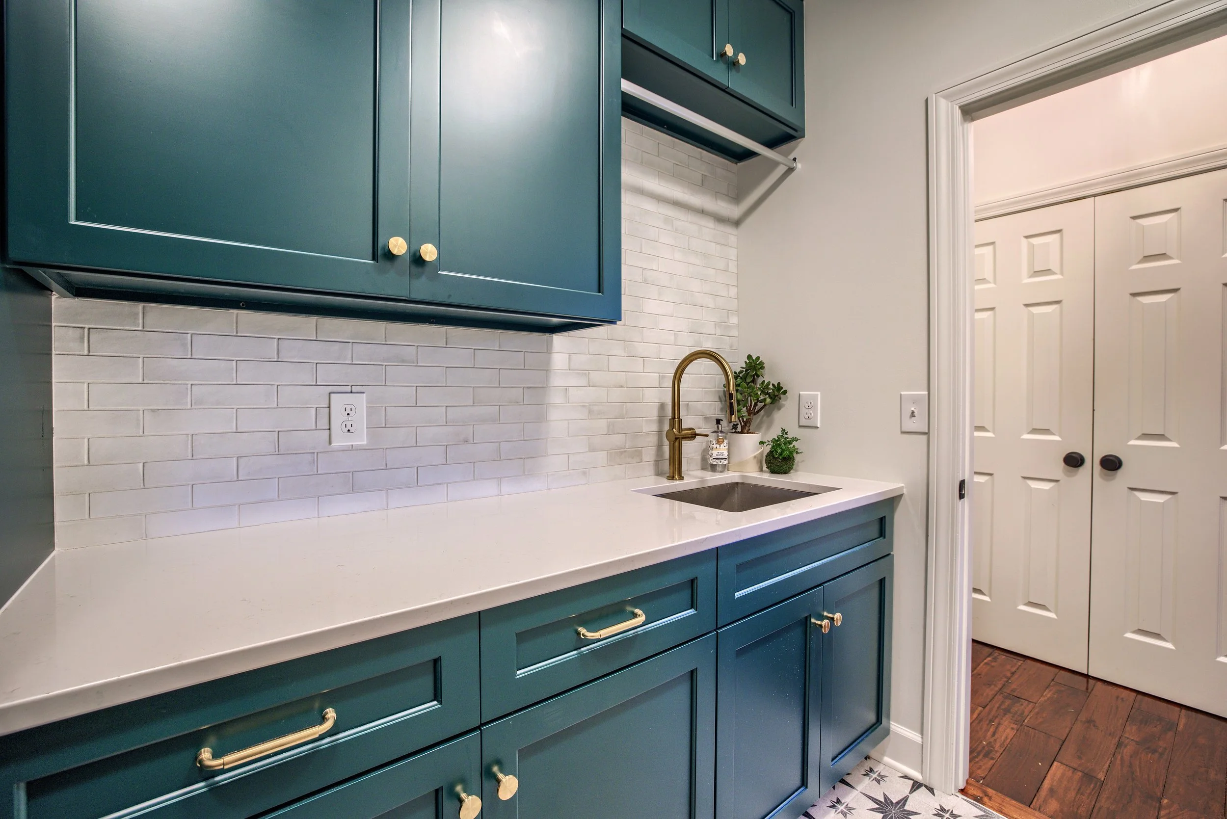 Alpath - Laundry Room — The Hale Construction Company