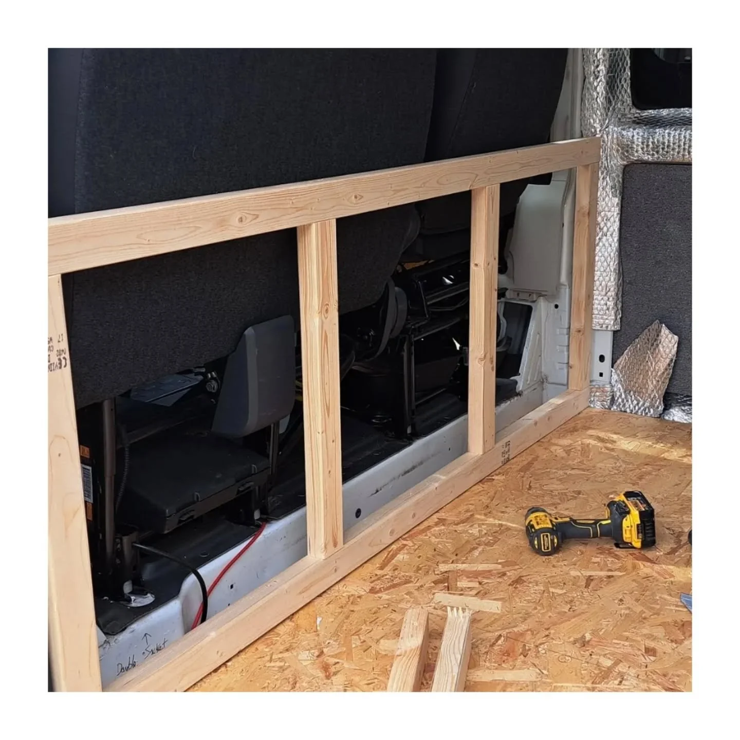 The building of the bulkhead 

Campervan updates commence, still behind with updates but the bulkhead is now in. Needs finishing off making good and dressing.

More progress 🙏

#vannbuild #vanlife #campervanconversions #pegeout #boxer