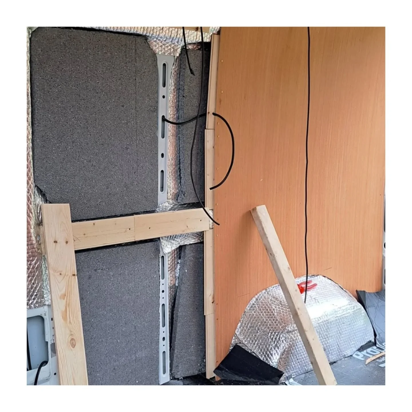 Catching up with the van updates! 

Coming along nicely, just need to replicate this to the opposite side of the van and then the interior build out can commence 🤞

#vannbuild #vanconversionuk #diybuild #campervanconversions