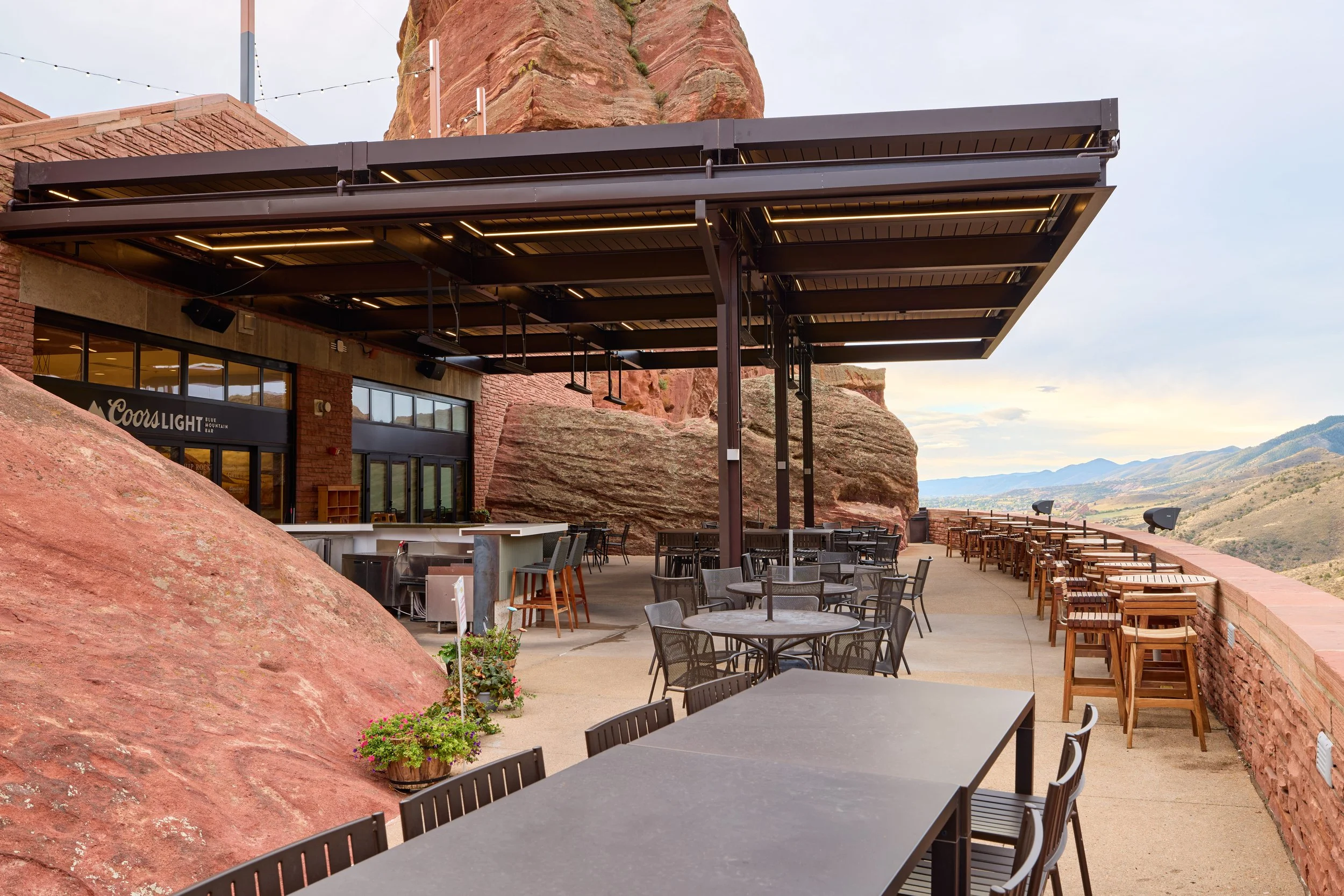 VI_RedRocks_03.jpg
