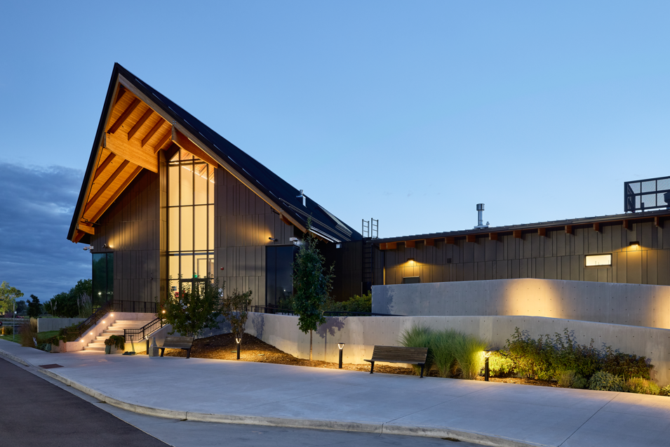 Foothills Golf Clubhouse