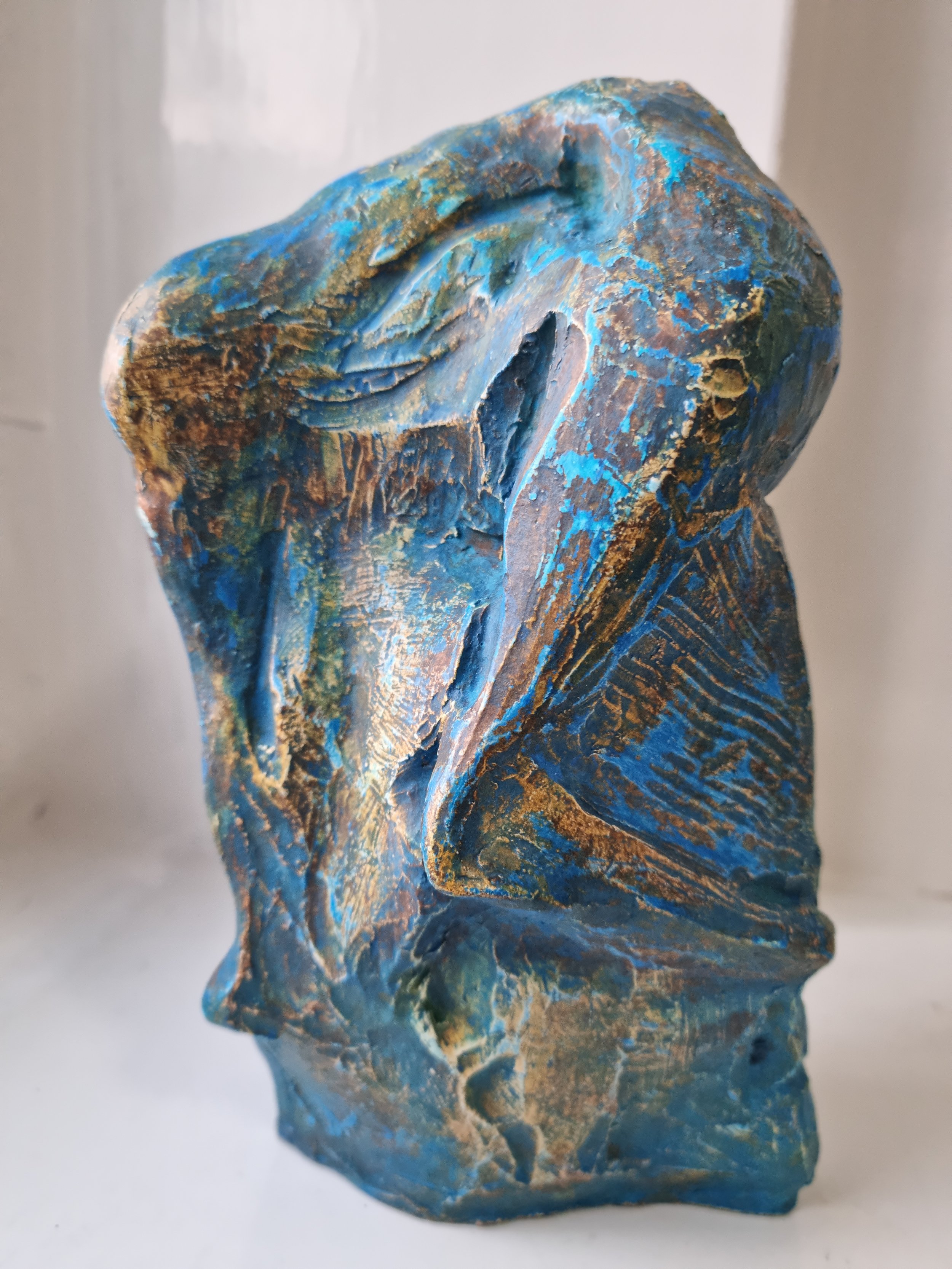 Rest as a Bird. 2024–2025, ceramic sculpture, 20 x 13 cm
