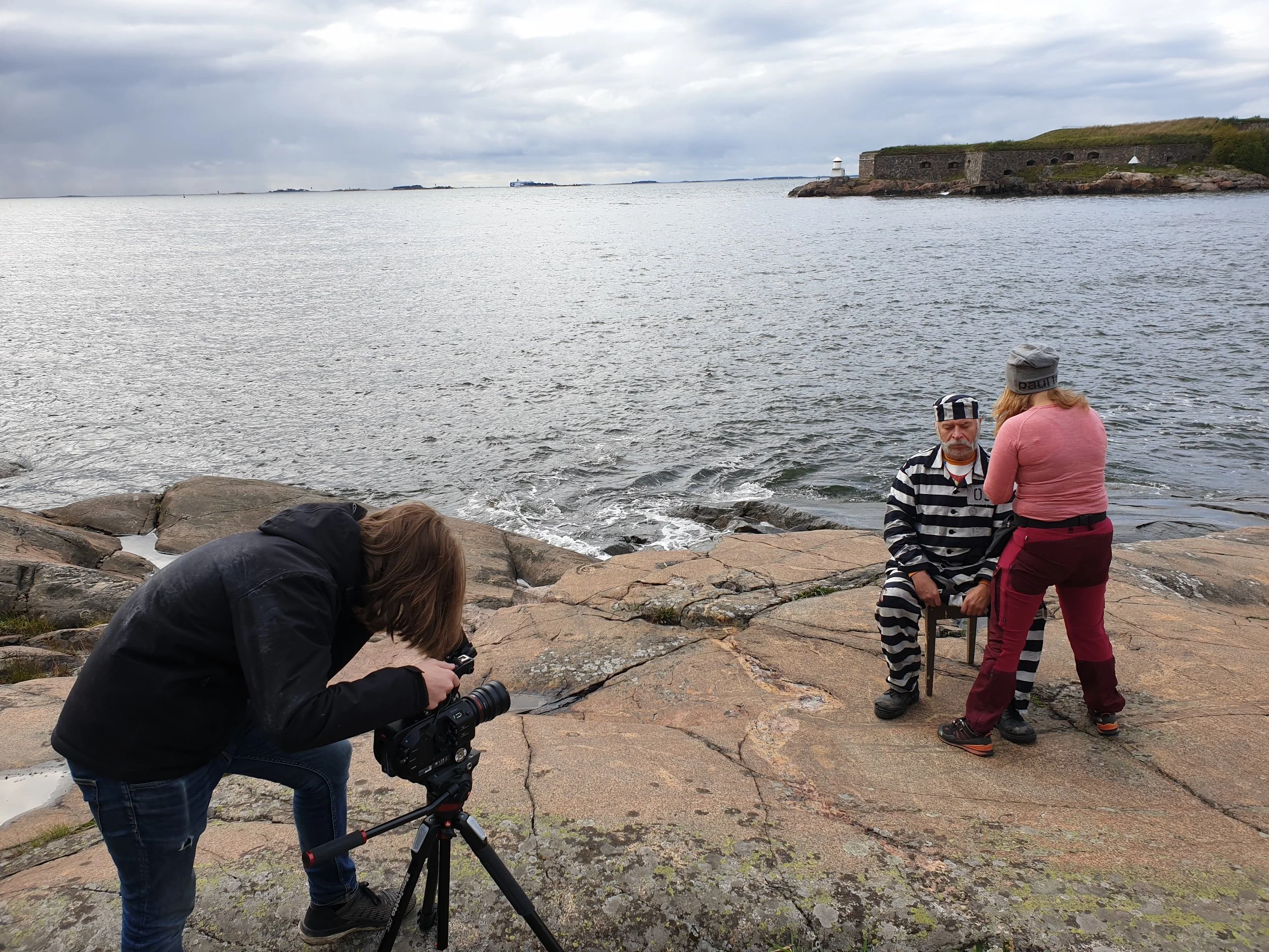 2019-2020 Seven Prisoners VR short film / documentary film project for Helsinki Biennial 2021 with Paweł Althamer. Executive producer. Commissioned by HAM/Helsinki Biennial 2021 in collaboration with Suomenlinna Prison