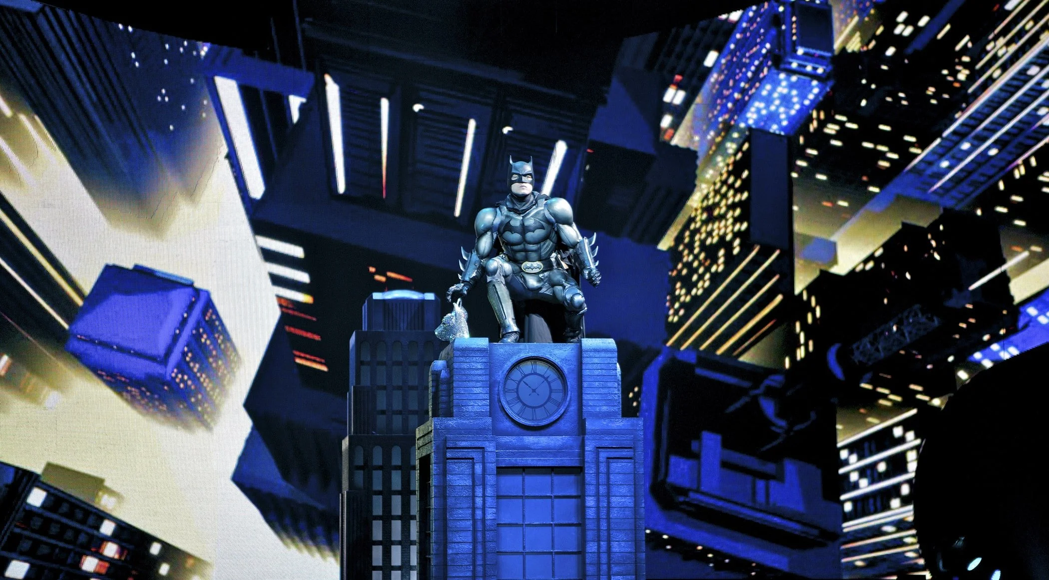 Batman on Gotham no logo 300dpi-min.jpg