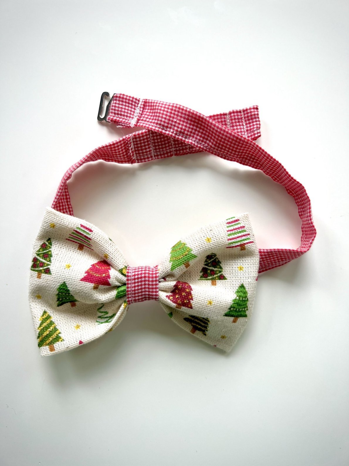 Burlap Tree Bow Tie.jpg