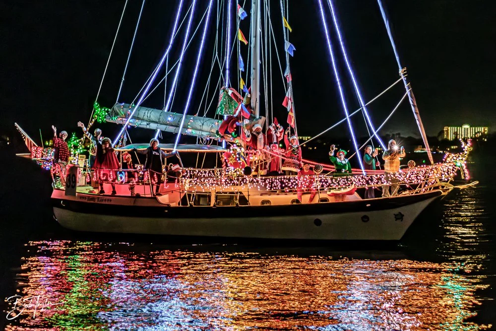 20251213-Boat Parade Select -58.jpg