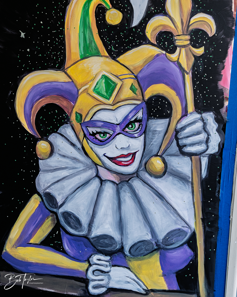 20260115-Mardi Gras Windows -85.png