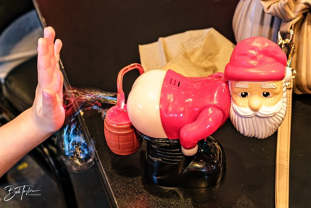 20251220-Santa Drews All -105.jpg