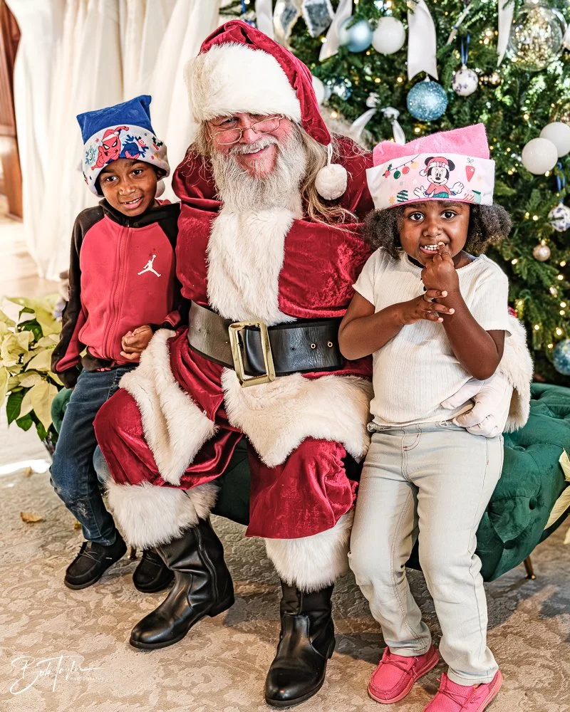 20251220-Santa Drews All -60.jpg